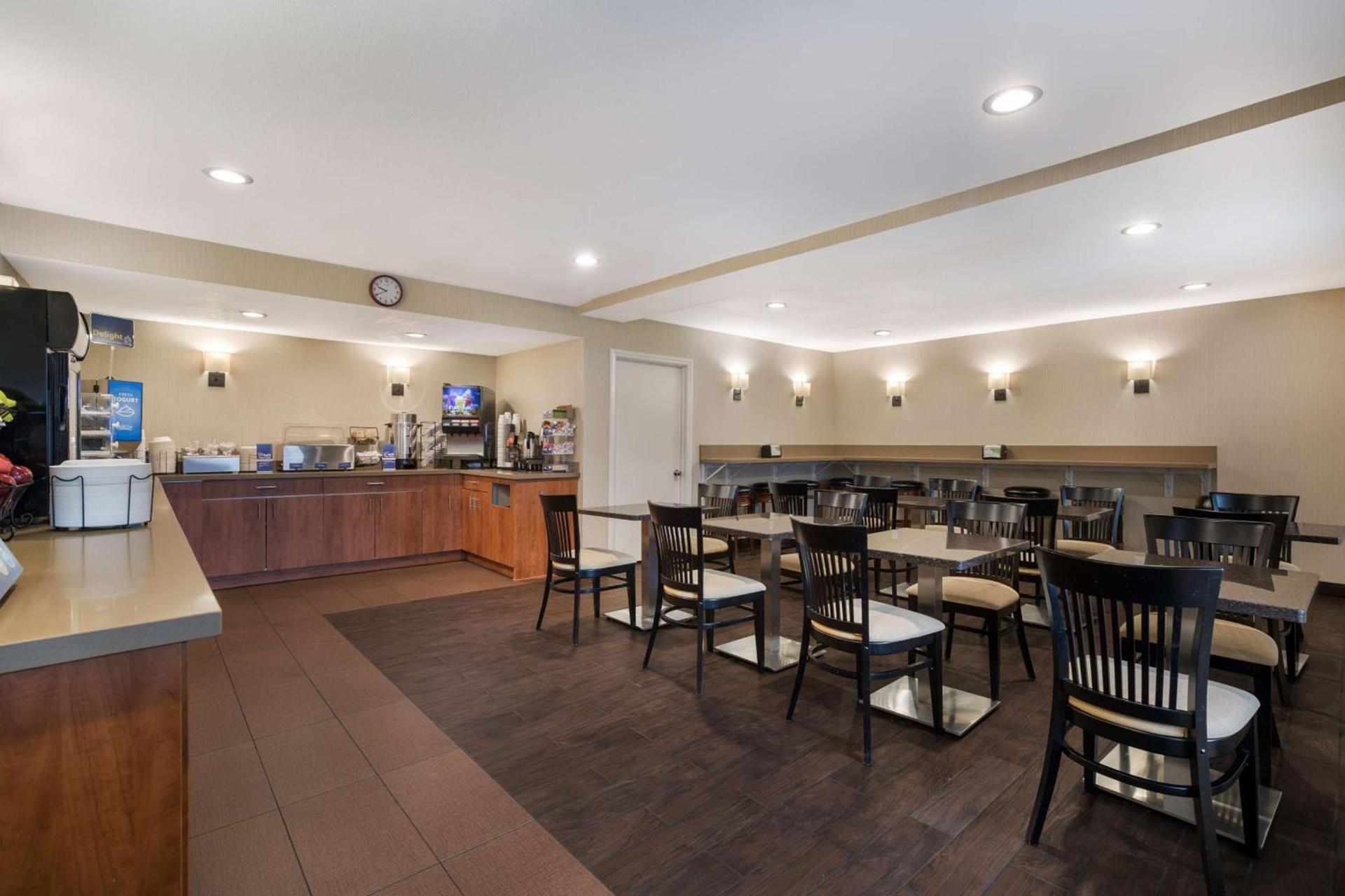 Best Western Norwalk Inn photo 4