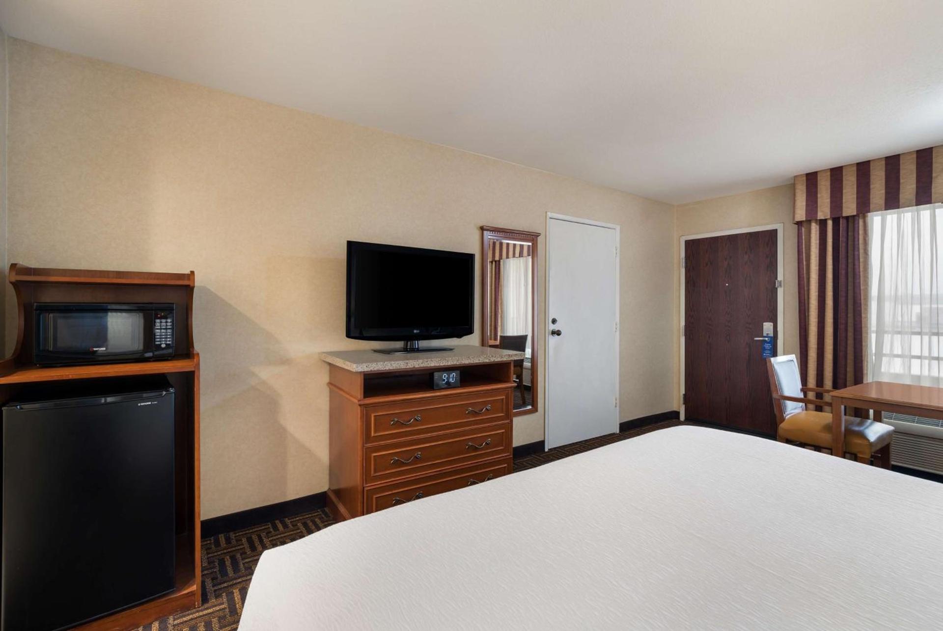 Best Western Norwalk Inn photo 19