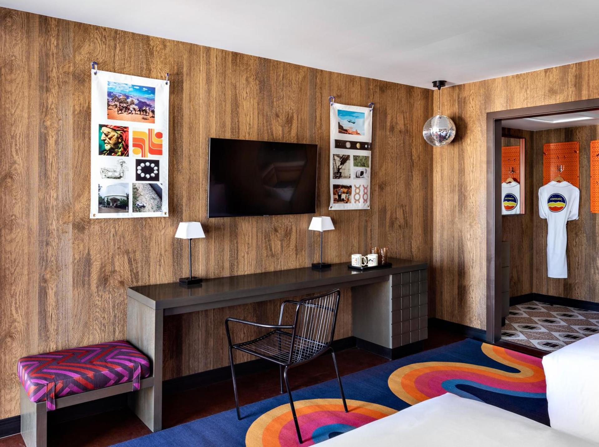 Americana Motor Hotel photo 9