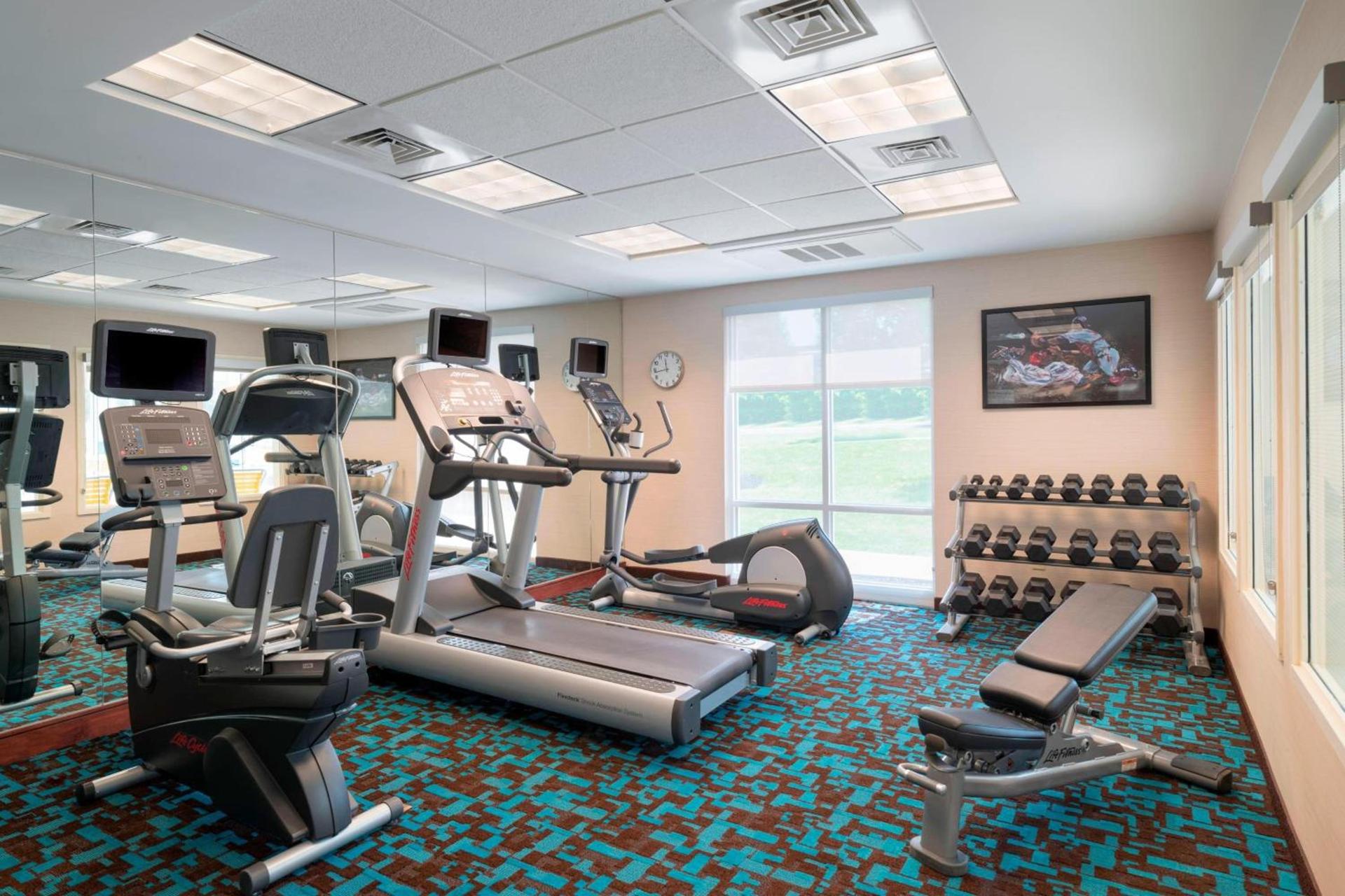 Fairfield Inn & Suites by Marriott State College photo 25