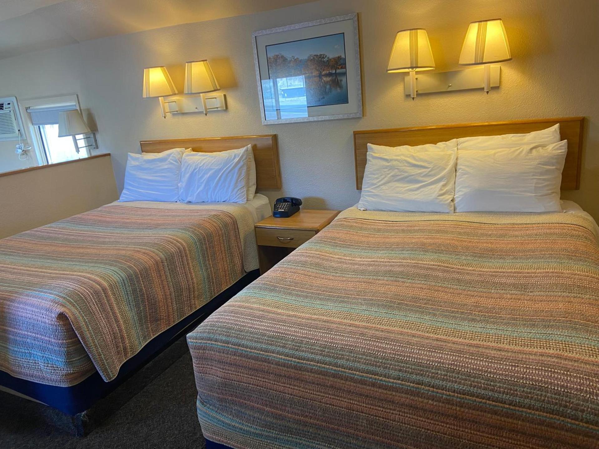 Woodland Motel photo 20