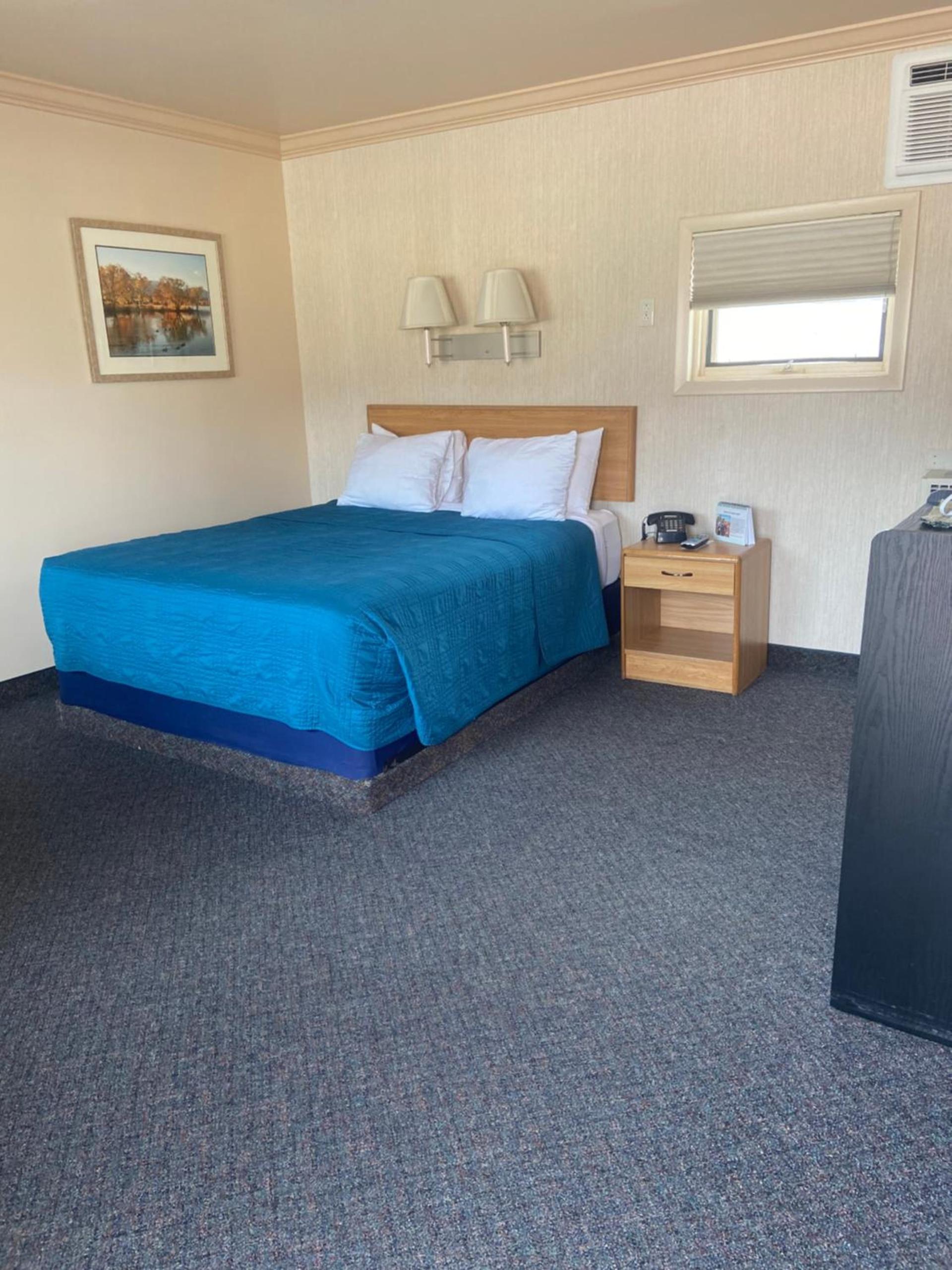 Woodland Motel photo 26