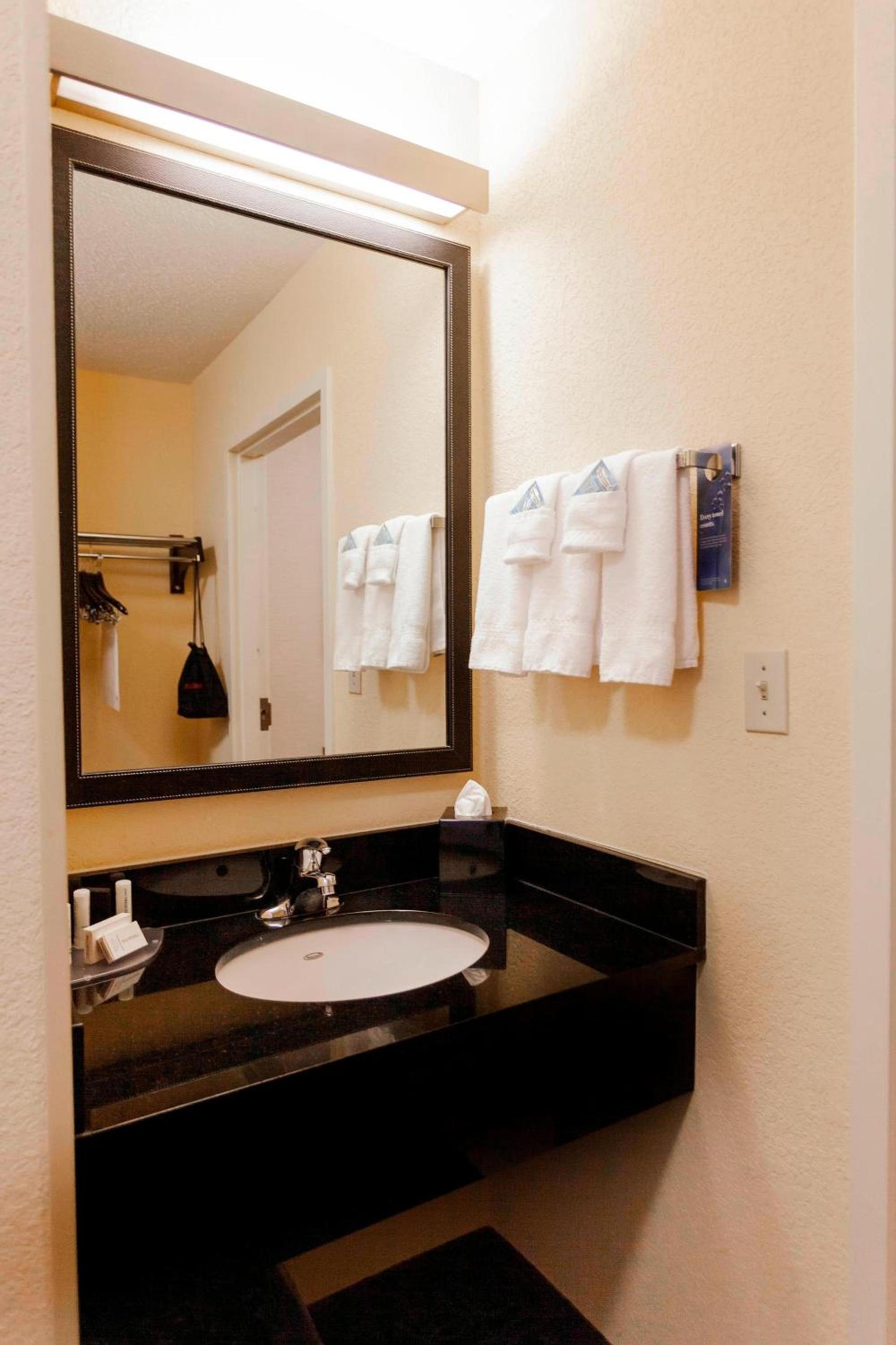 Fairfield Inn by Marriott Ponca City photo 12
