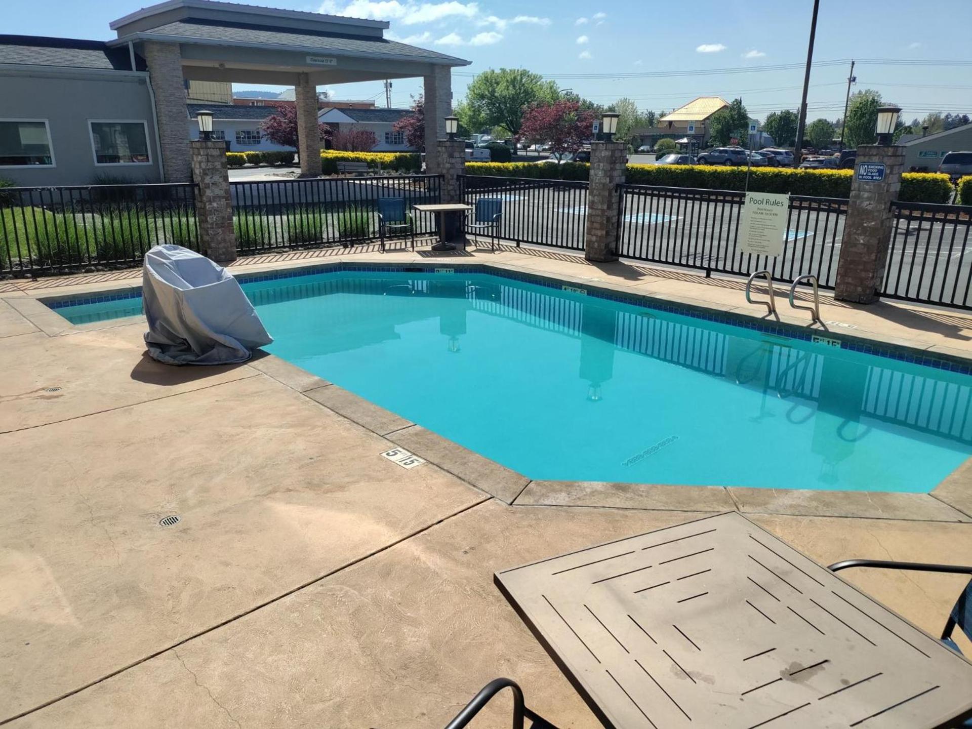 Holiday Inn Express Newberg - Wine Country by IHG photo 40