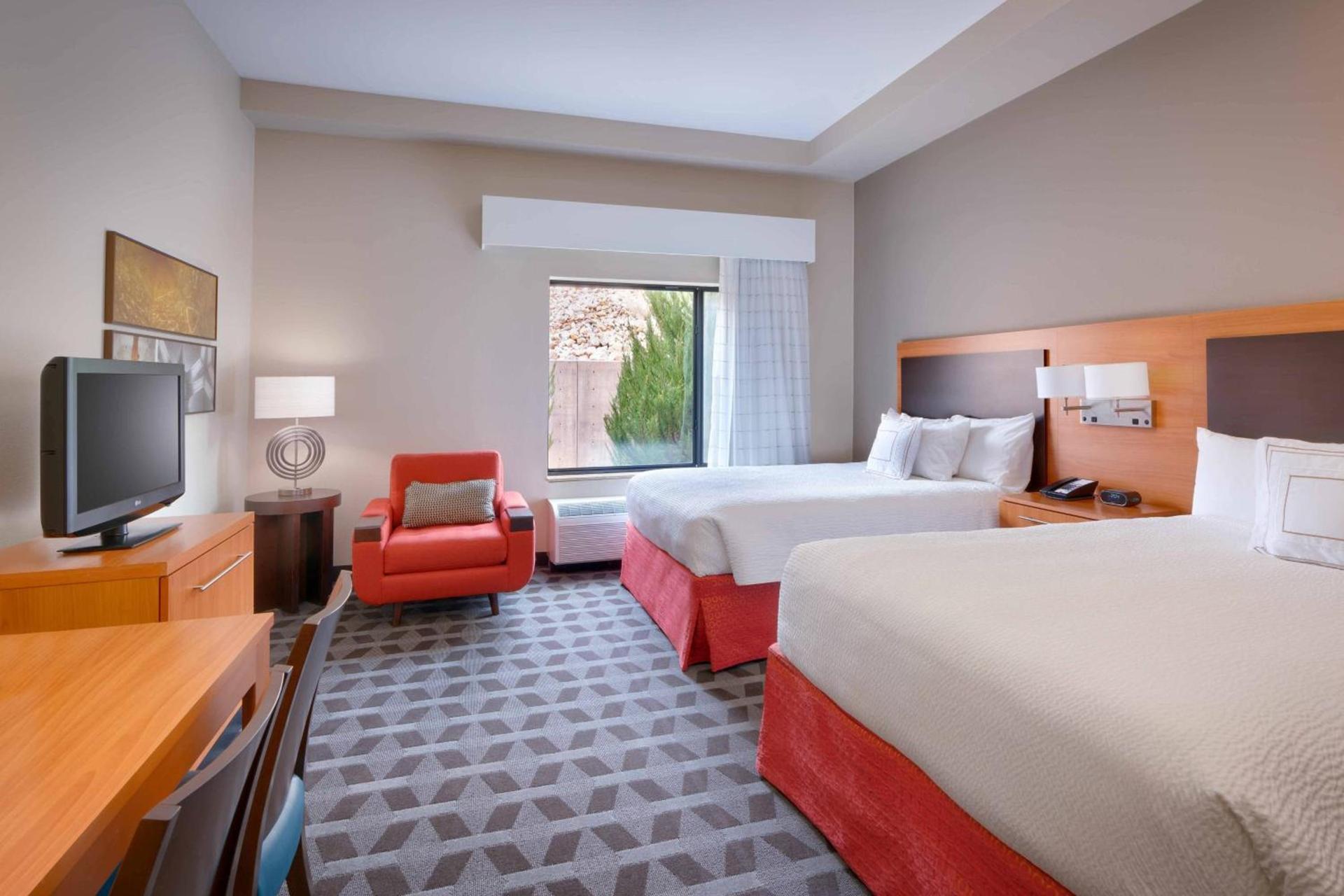 TownePlace by Marriott Suites Elko photo 5