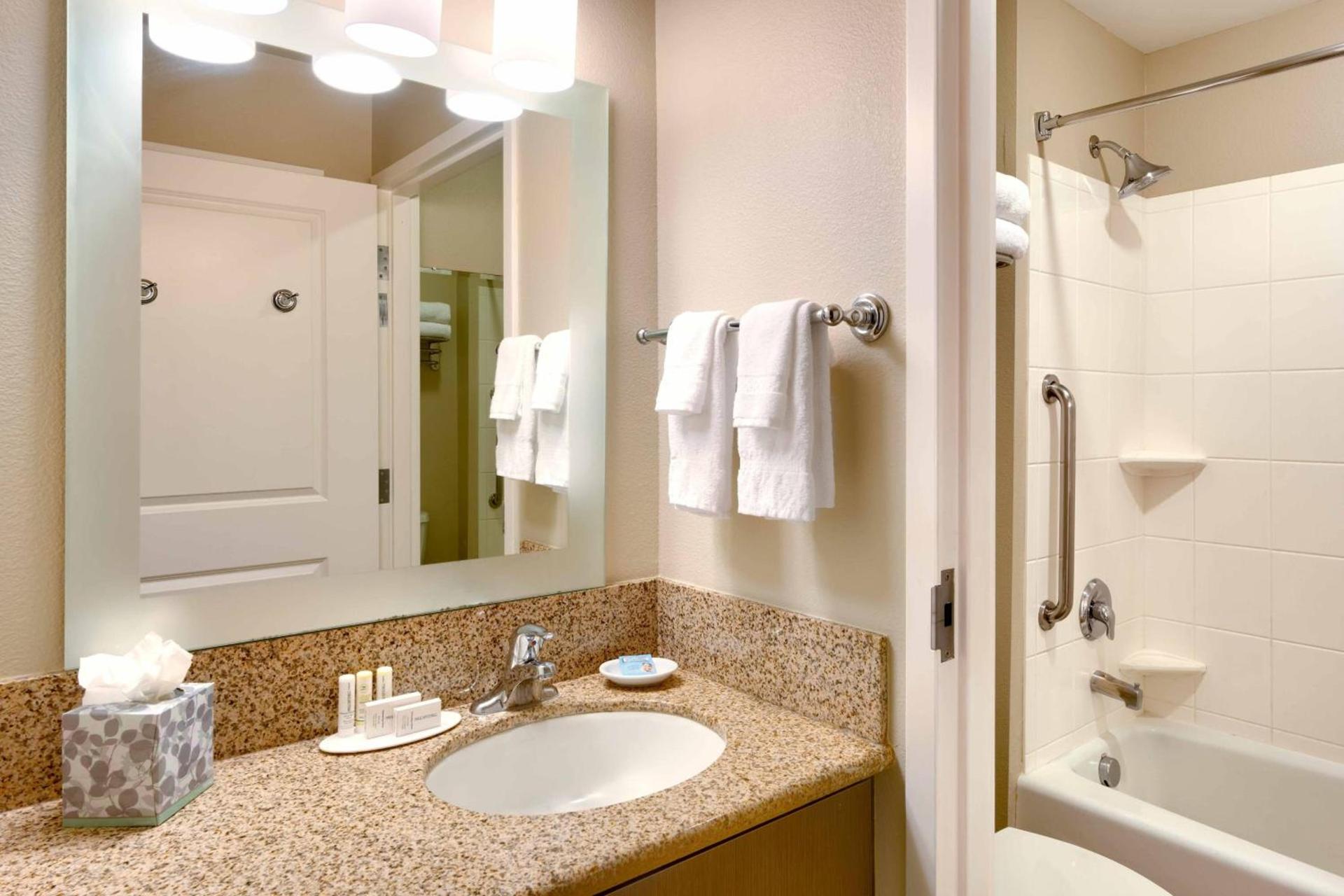 TownePlace by Marriott Suites Elko photo 7