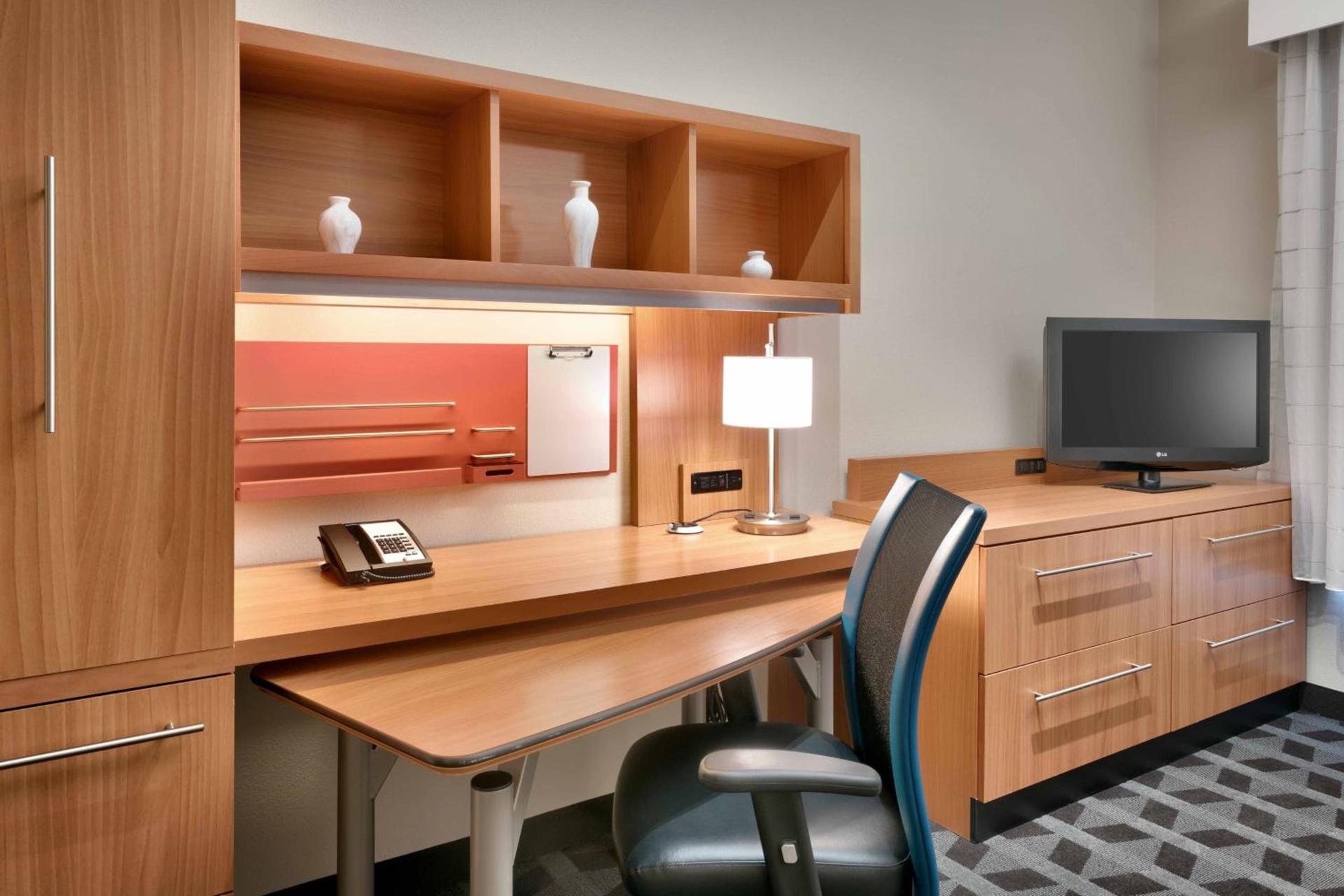 TownePlace by Marriott Suites Elko photo 10