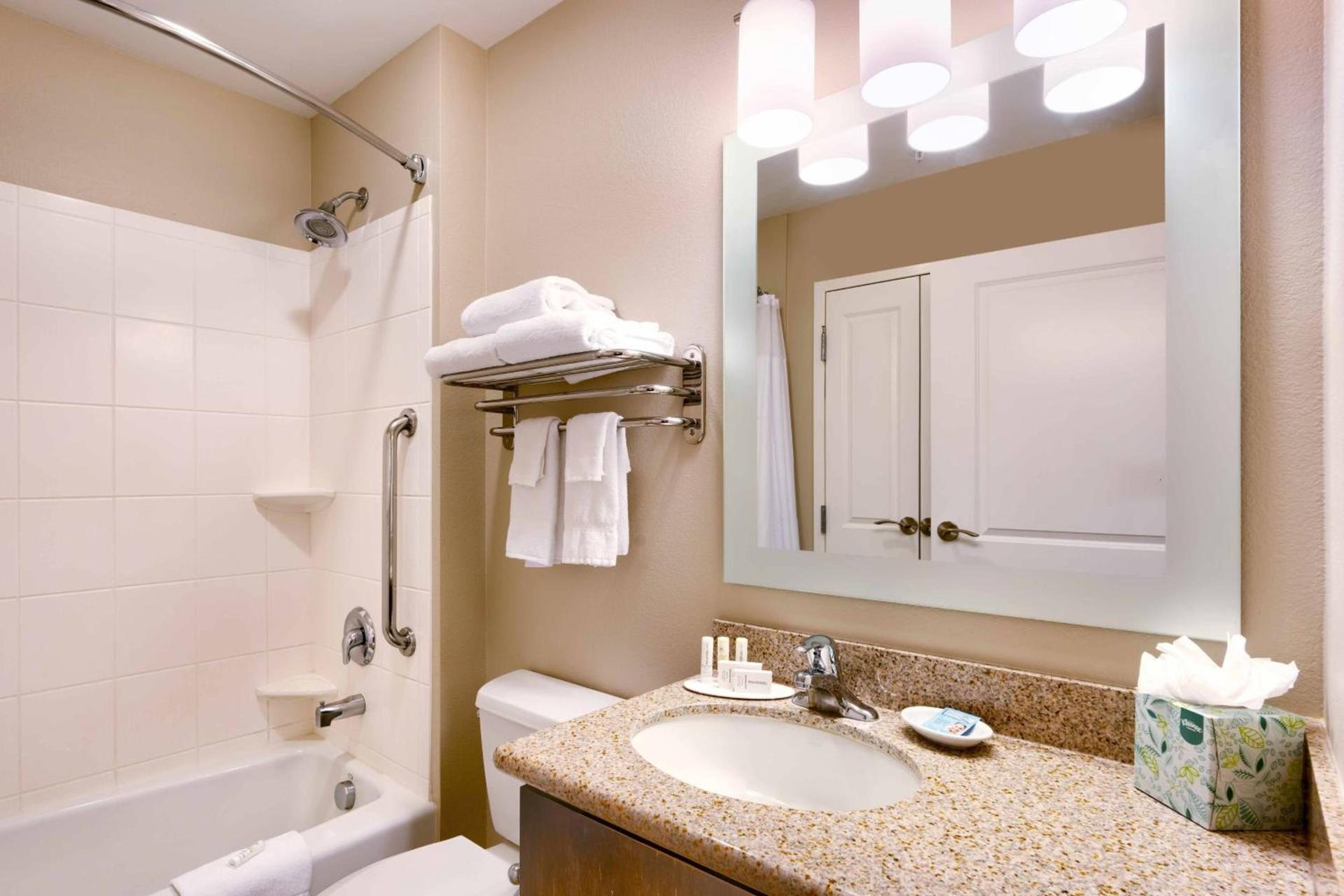 TownePlace by Marriott Suites Elko photo 19