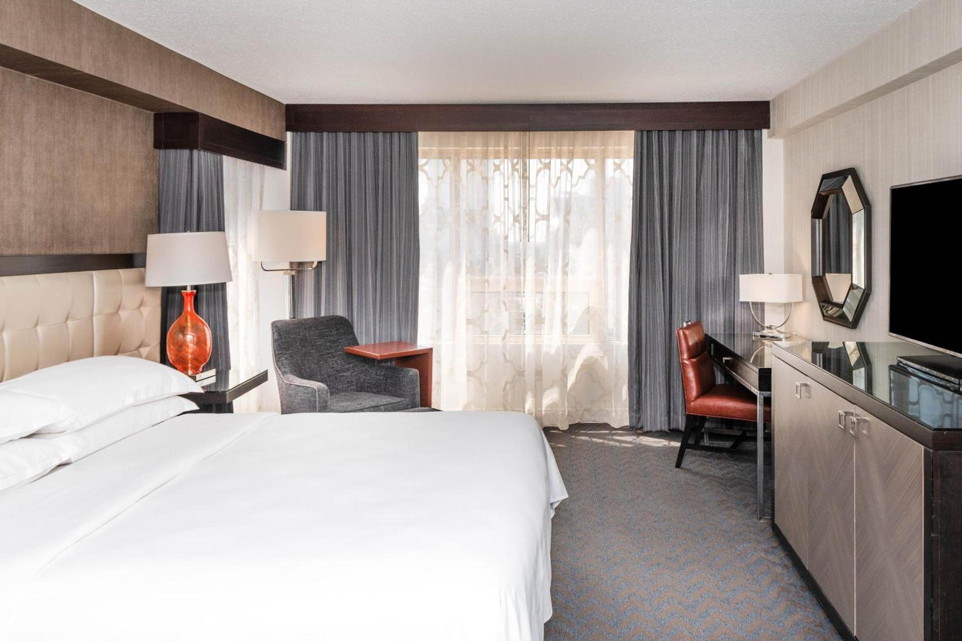 Sheraton Indianapolis City Centre Hotel photo 12