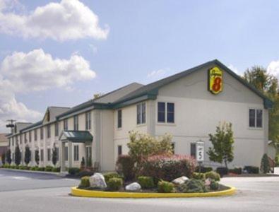 Super 8 by Wyndham Harrisburg Hershey West photo 22