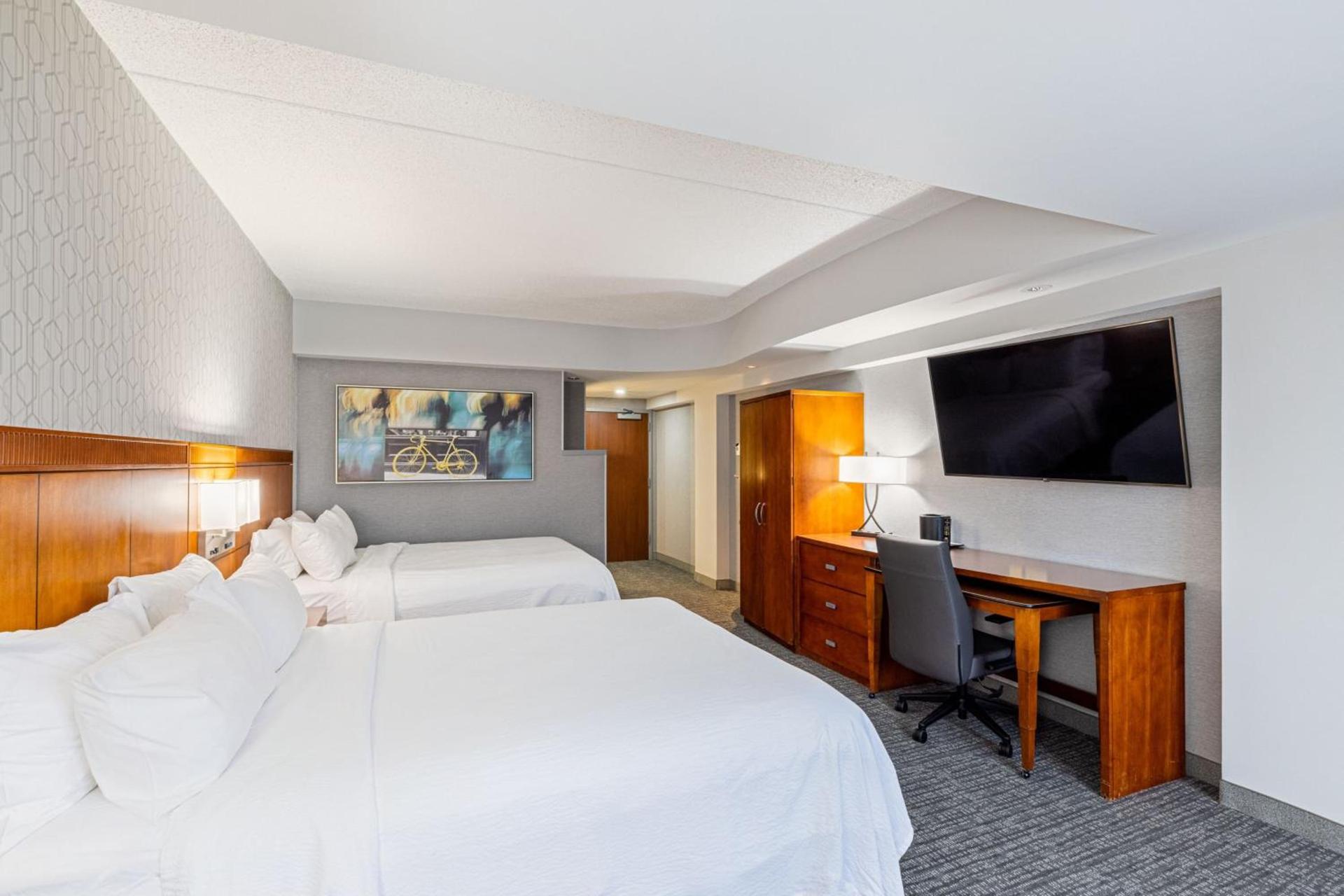 Courtyard by Marriott Boston Waltham photo 15