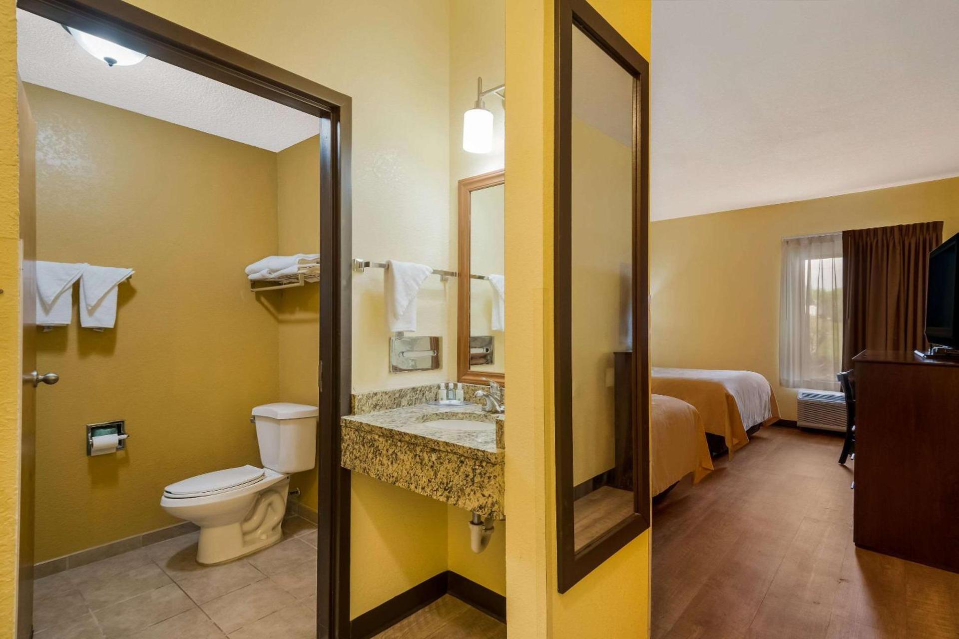 Quality Inn Jefferson at I-85 photo 22