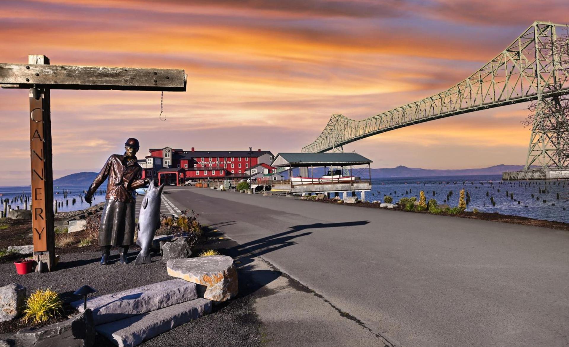 Cannery Pier Hotel & Spa photo 23