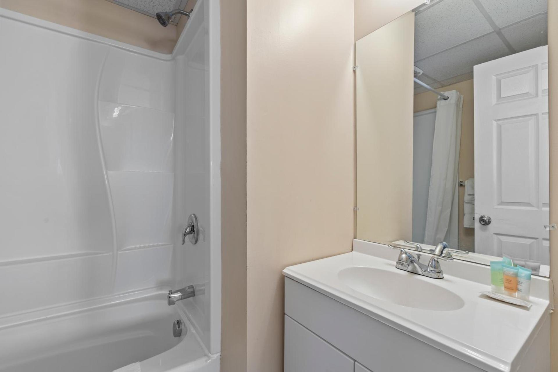 Mt Royal Motel photo 26