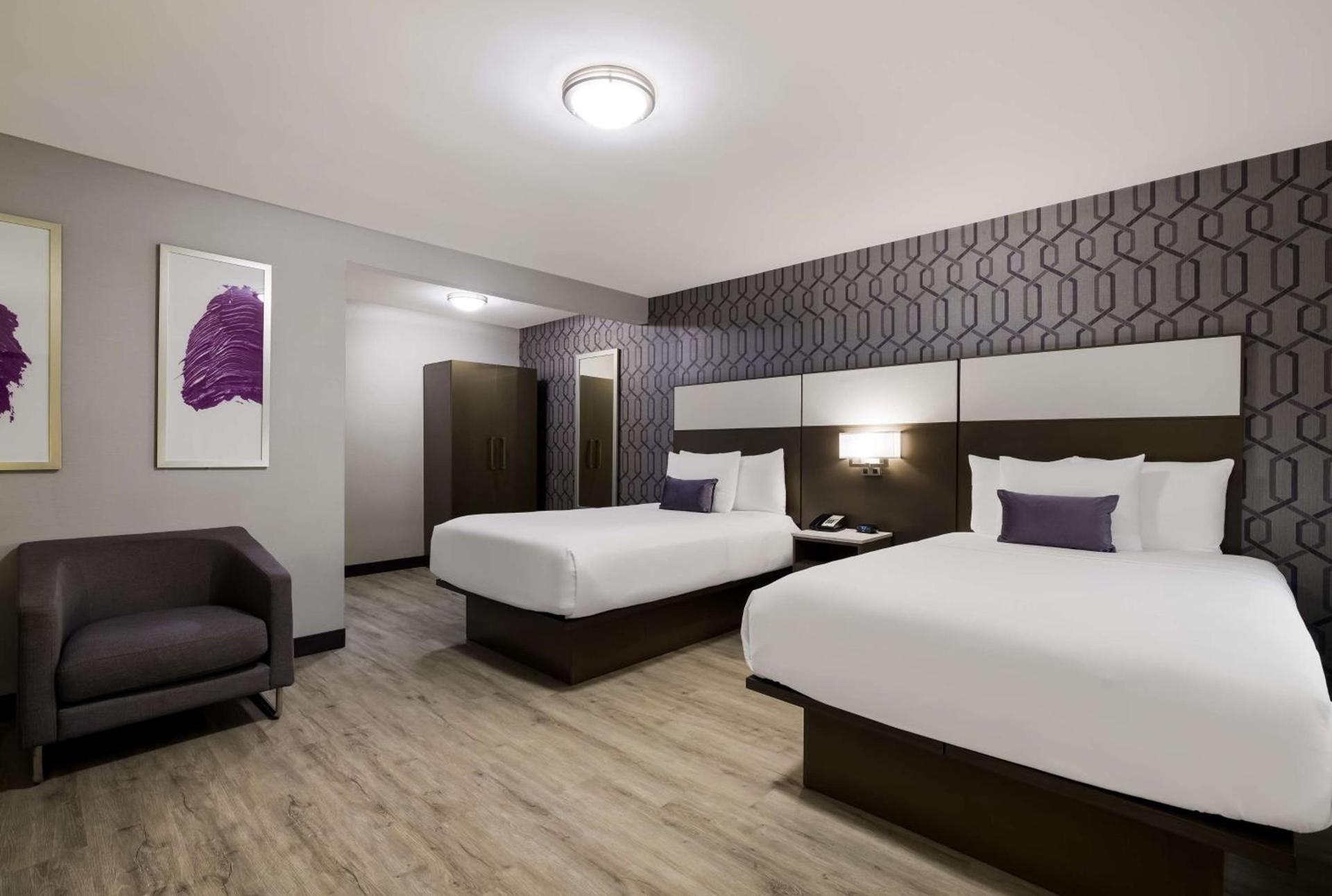 Sunset West Hotel, SureStay Collection By Best Western photo 26