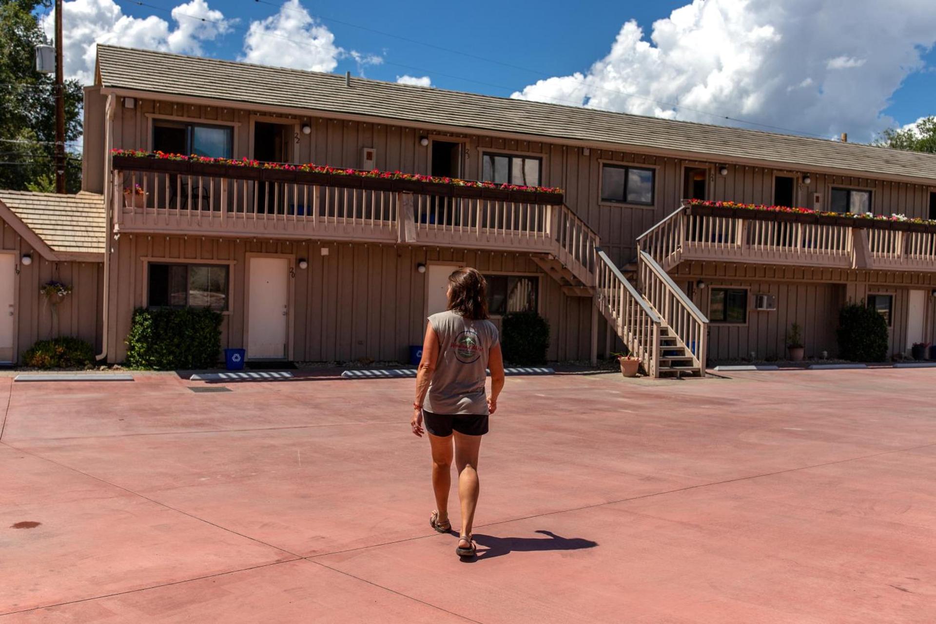 Woodland Motel photo 44