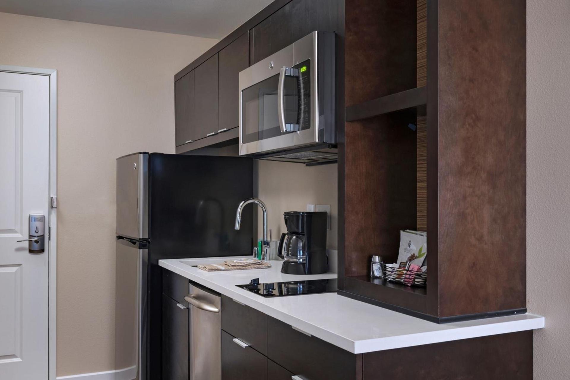 TownePlace Suites by Marriott Tacoma Lakewood photo 9