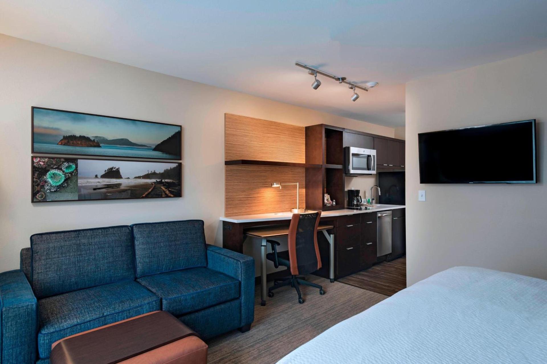 TownePlace Suites by Marriott Tacoma Lakewood photo 5
