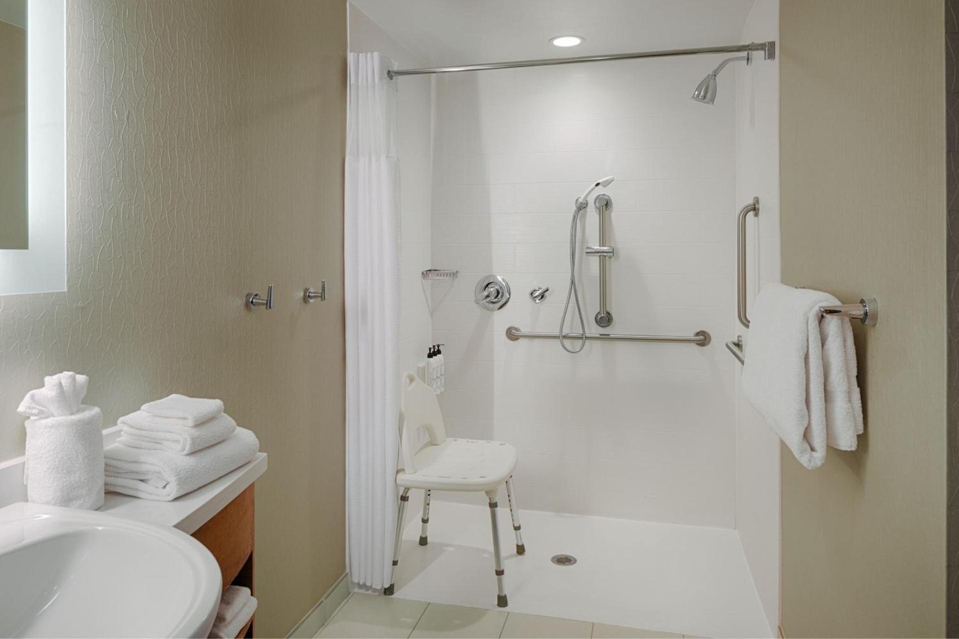 SpringHill Suites by Marriott Bloomington photo 35