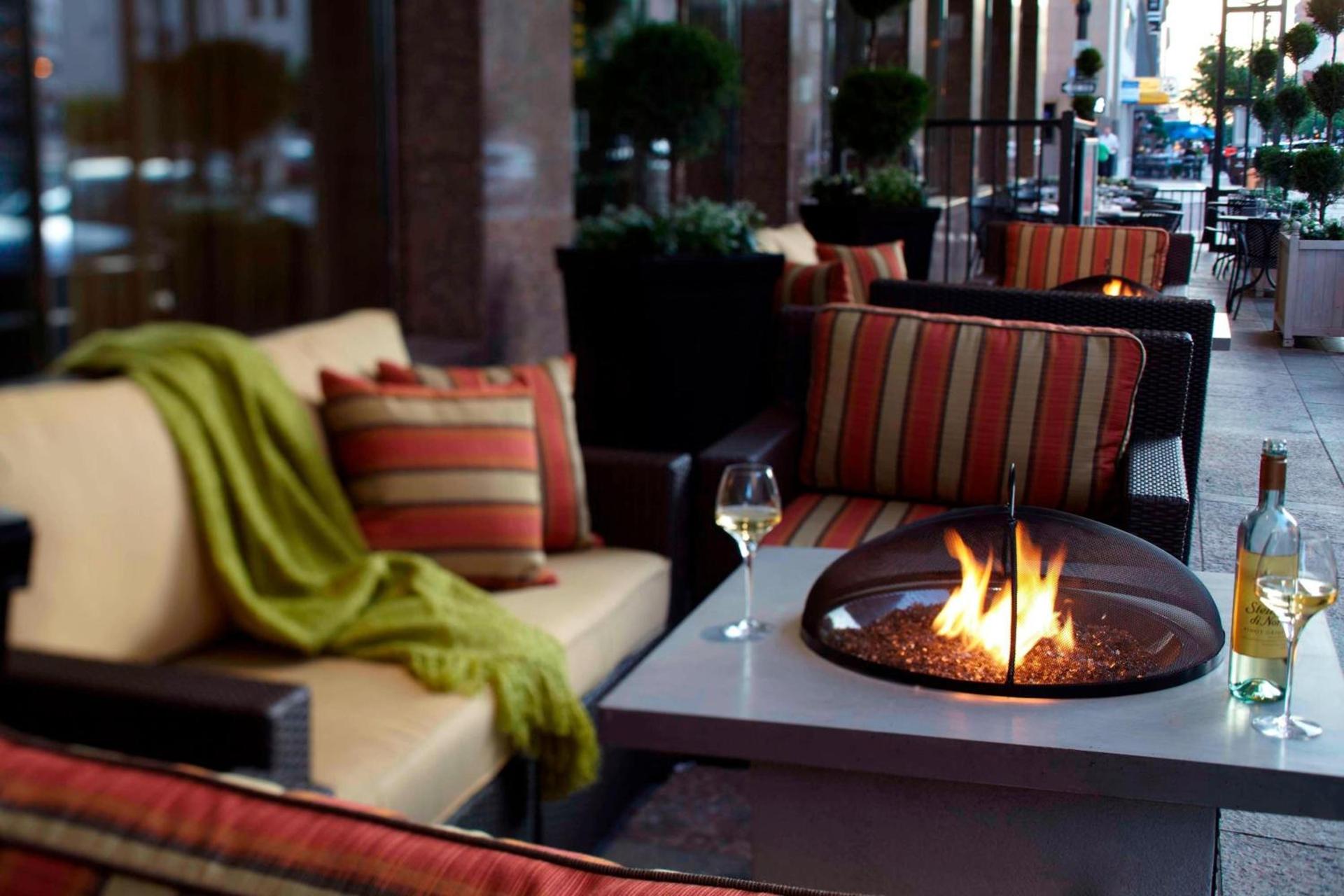 Renaissance Columbus Downtown Hotel photo 19