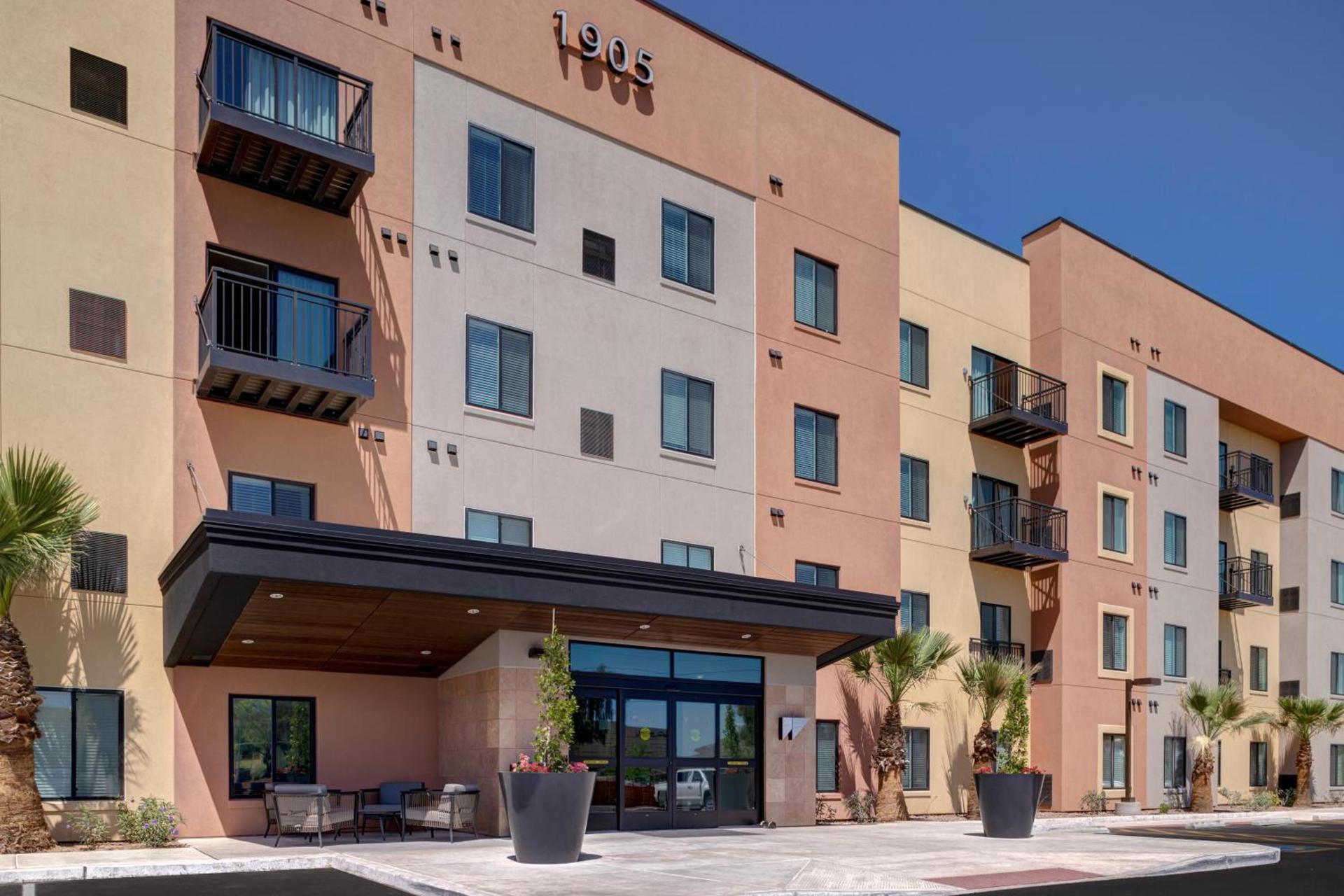 WaterWalk Extended Stay by Wyndham Phoenix N Happy Valley photo 9