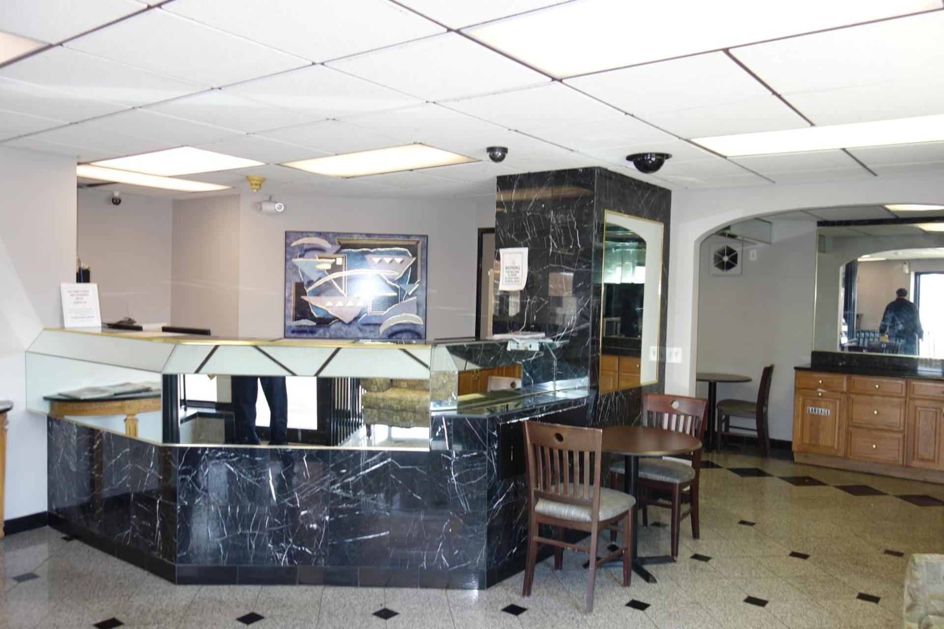 Gurnee Motel photo 15