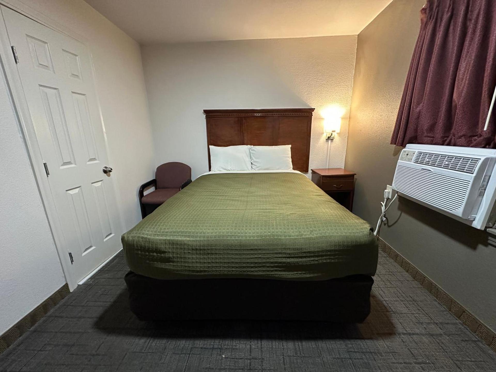 Llano Motel photo 26