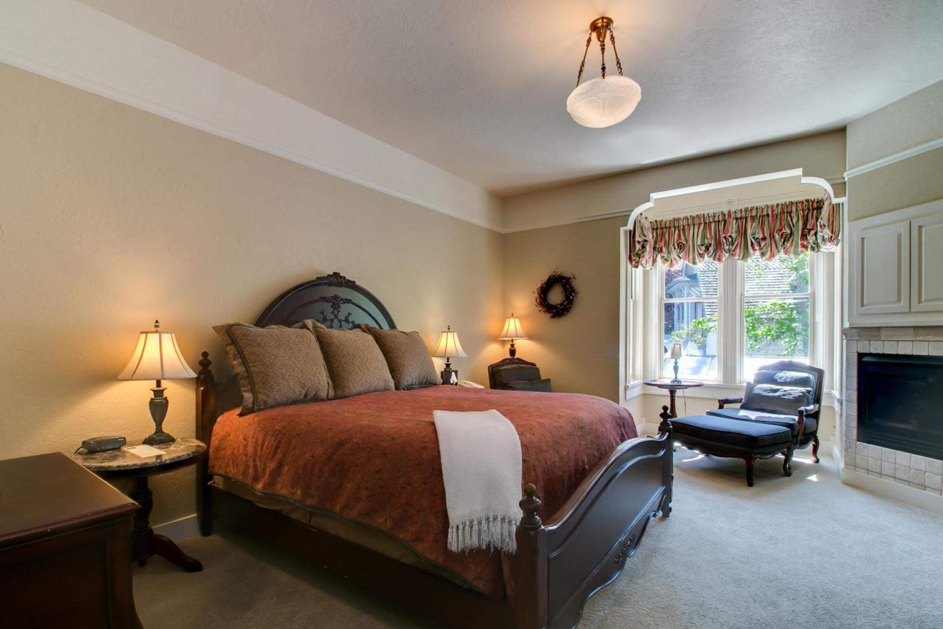 Winchester Inn photo 7