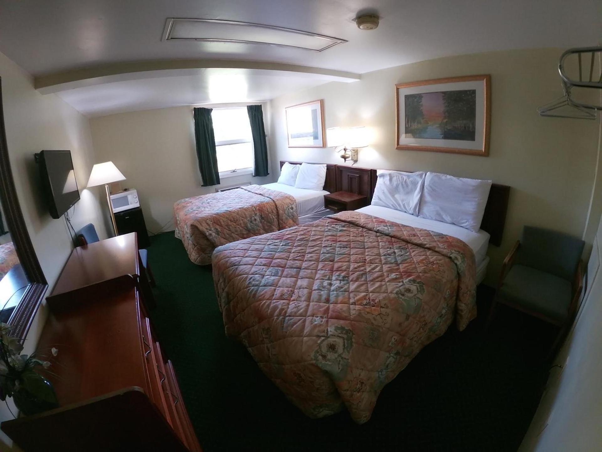 Budget Inn Clearfield PA photo 15