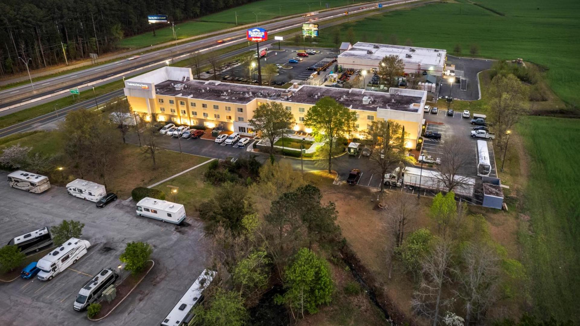 Fairfield Inn by Marriott Lumberton photo 29
