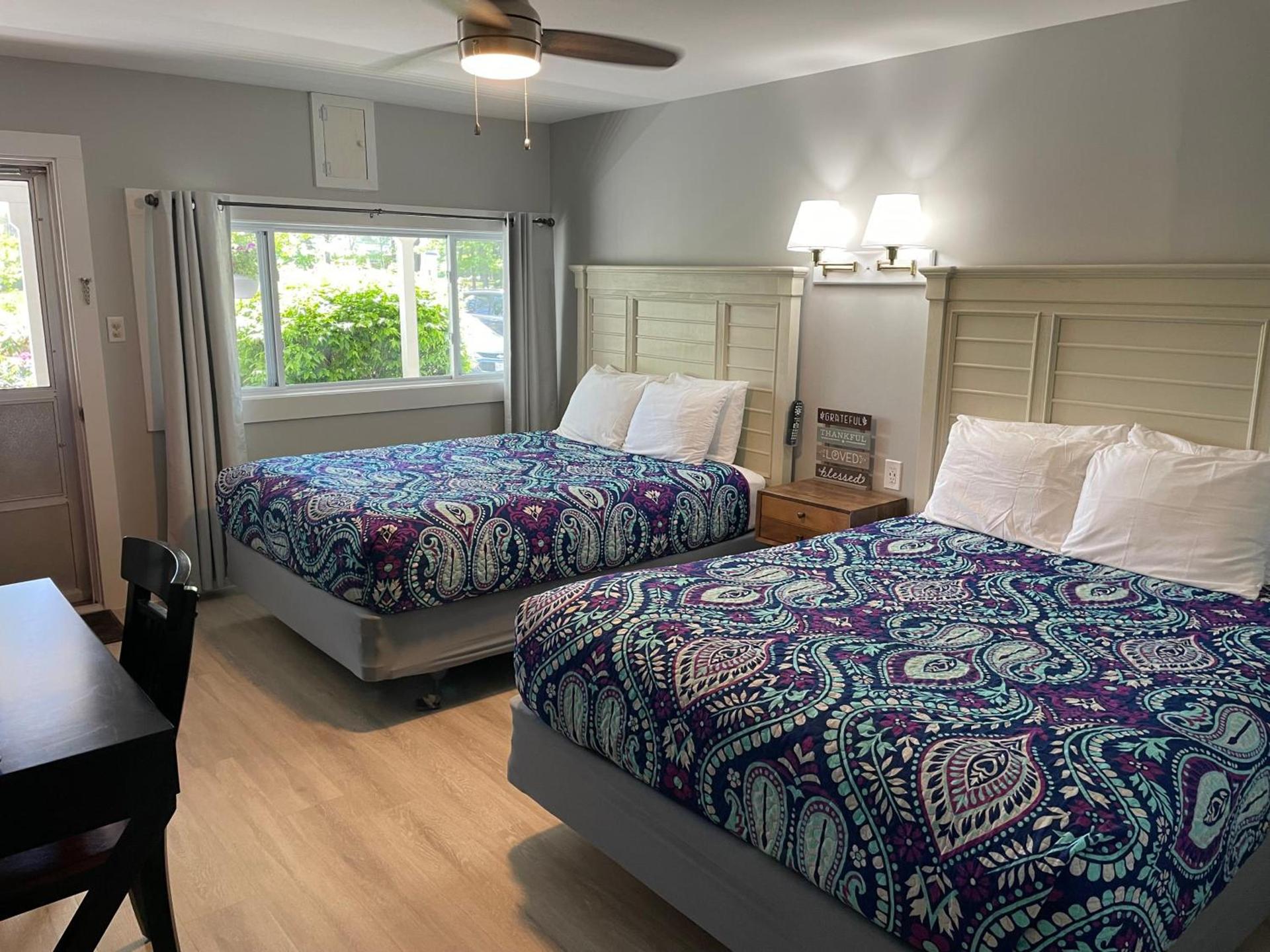 Kennebunkport Motor Lodge photo 57