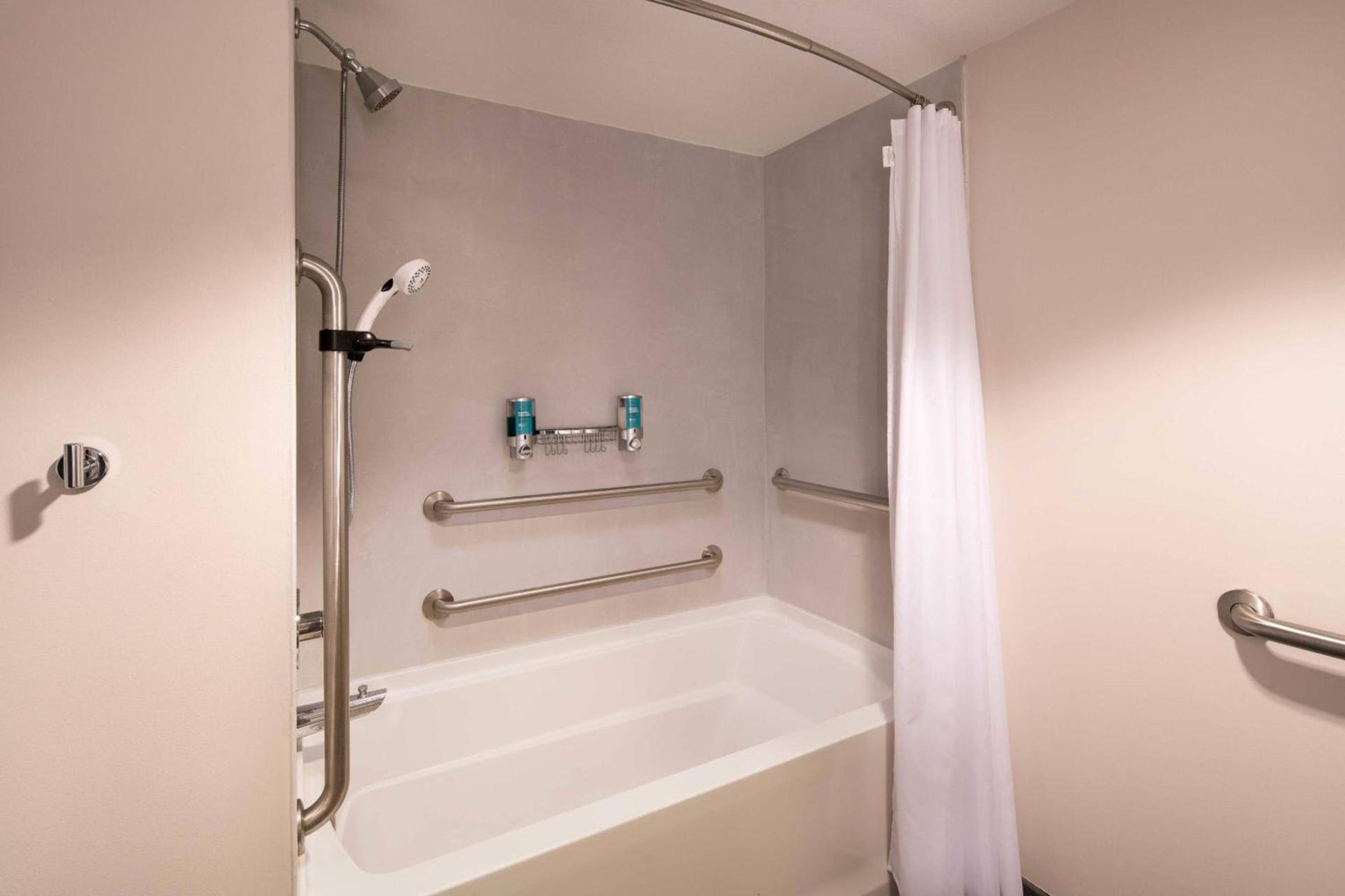 Aloft by Marriott Scottsdale photo 30