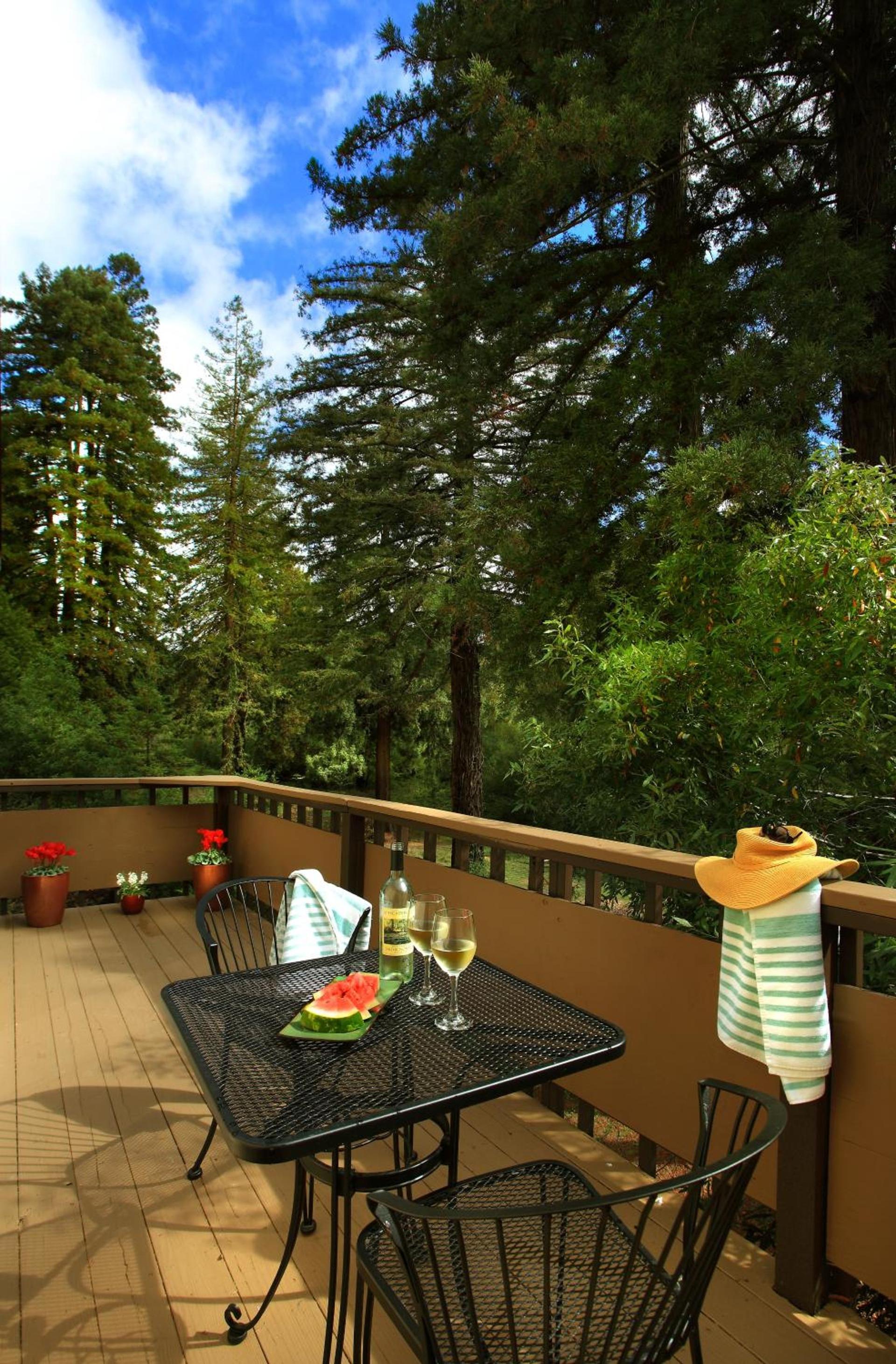 West Sonoma Inn & Spa — hotel in Guerneville