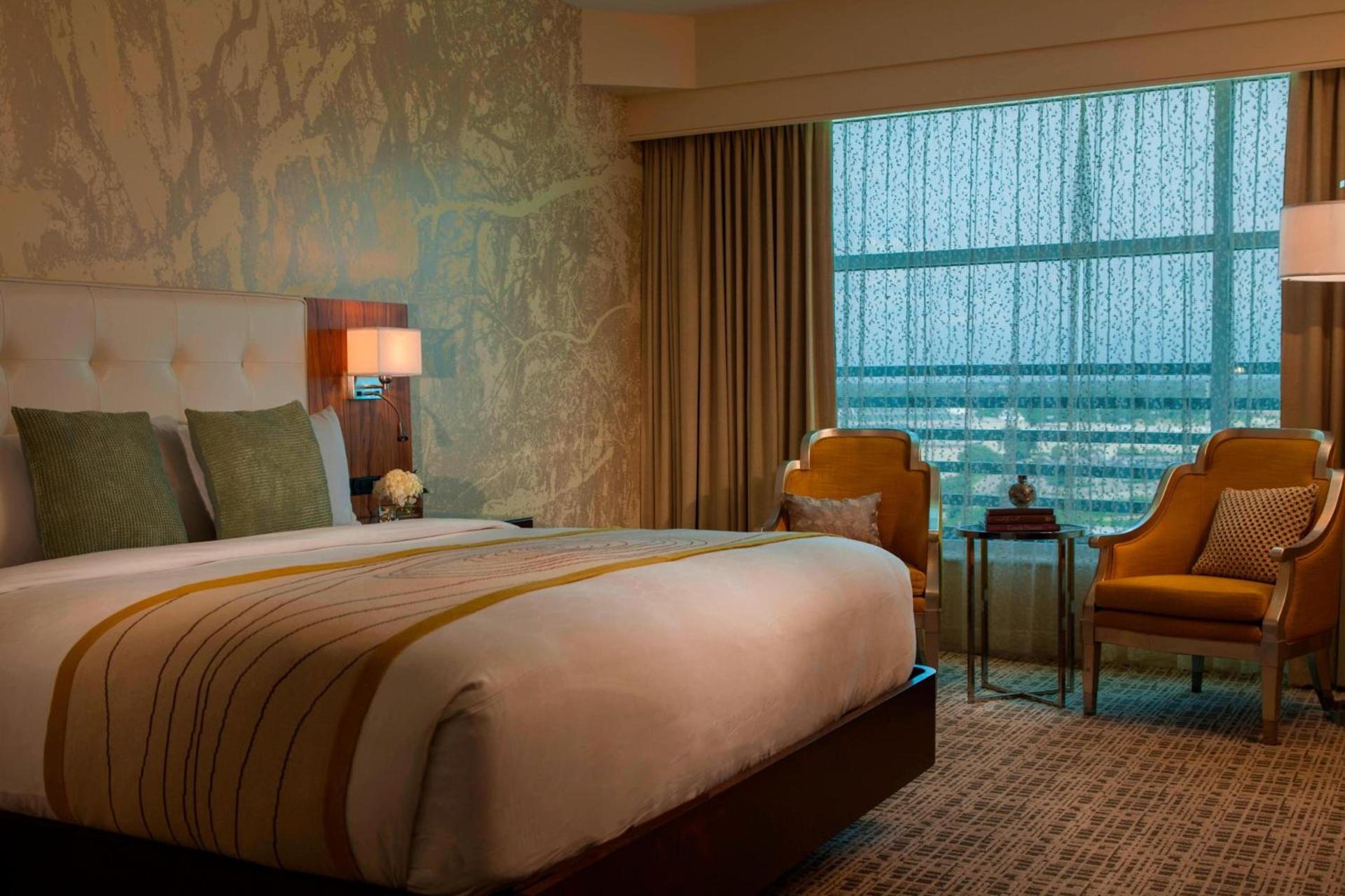 Renaissance Baton Rouge Hotel photo 9