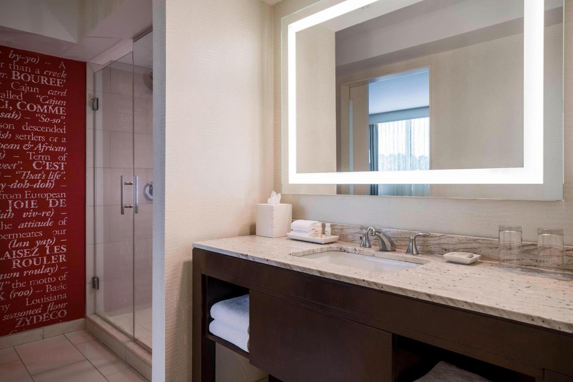 Renaissance Baton Rouge Hotel photo 13