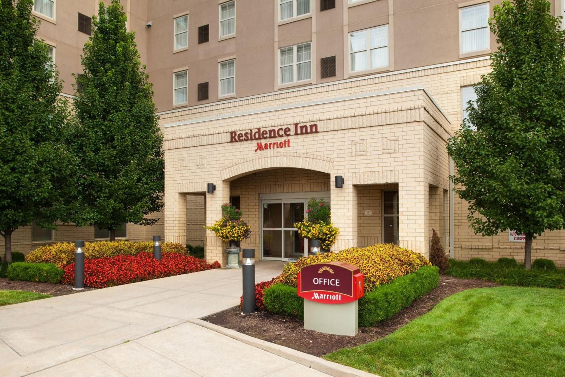Residence Inn by Marriott St. Louis Downtown photo 1