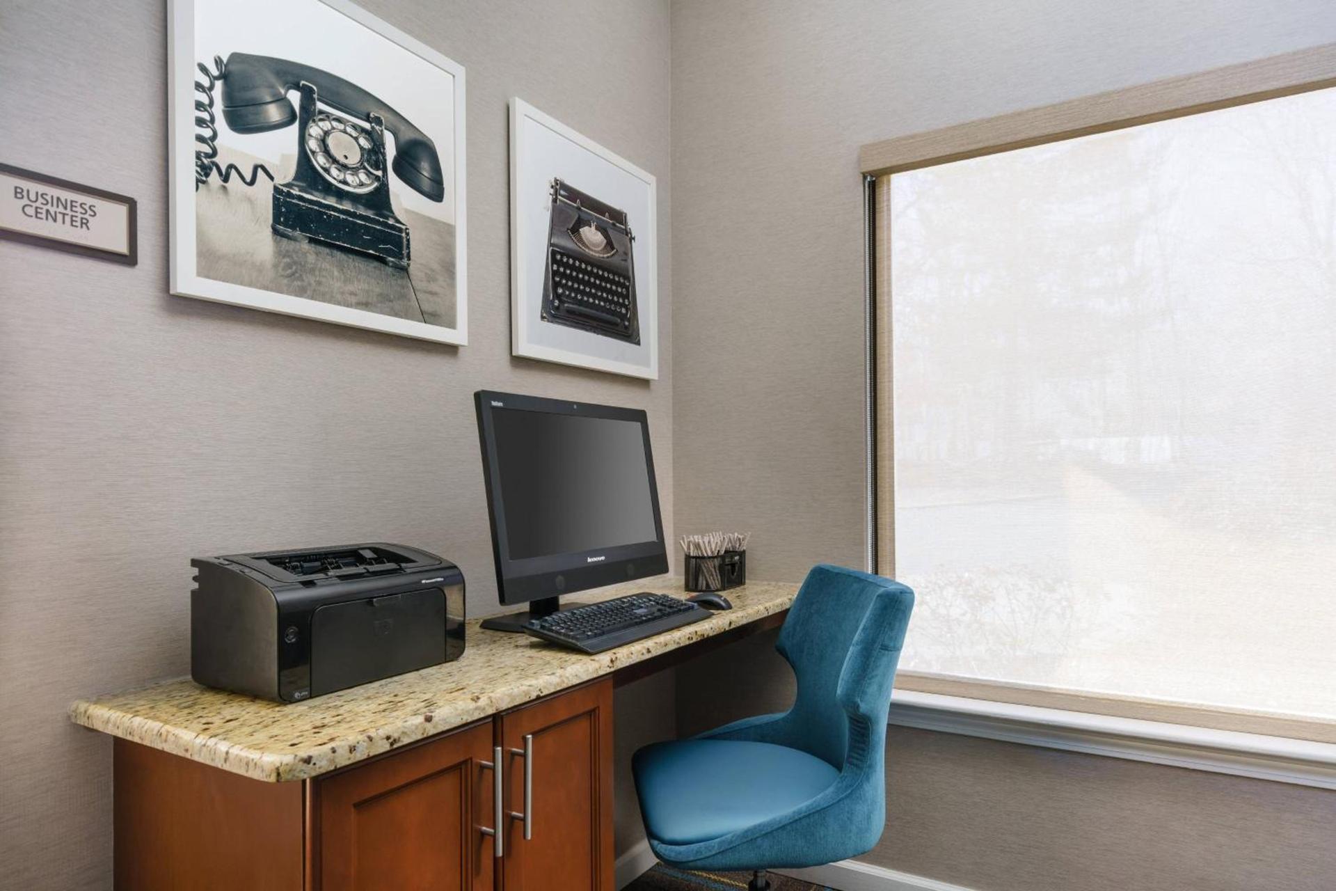 Residence Inn by Marriott Hartford Windsor photo 10