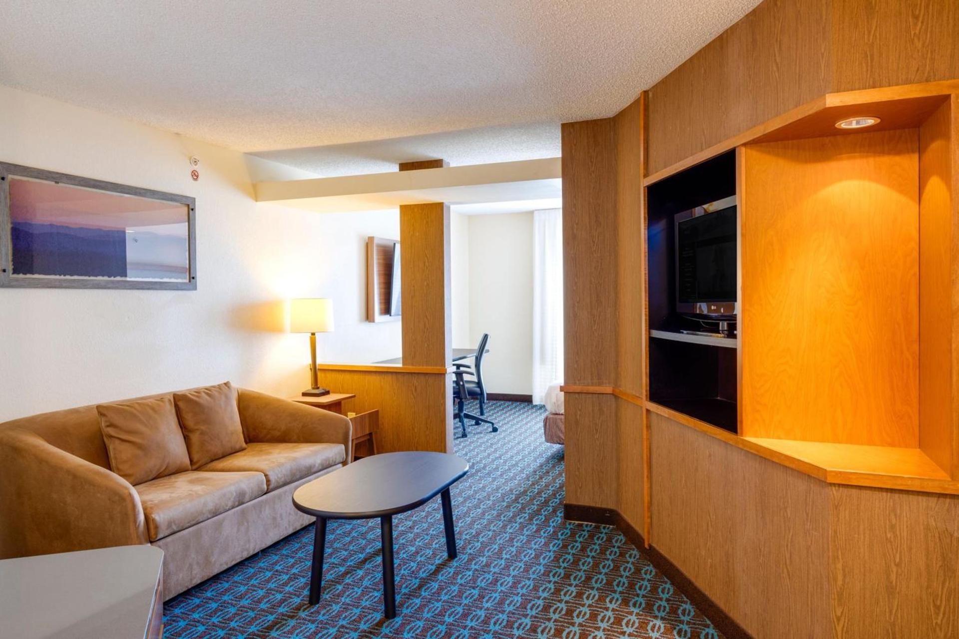 Fairfield Inn & Suites by Marriott Edmond photo 5