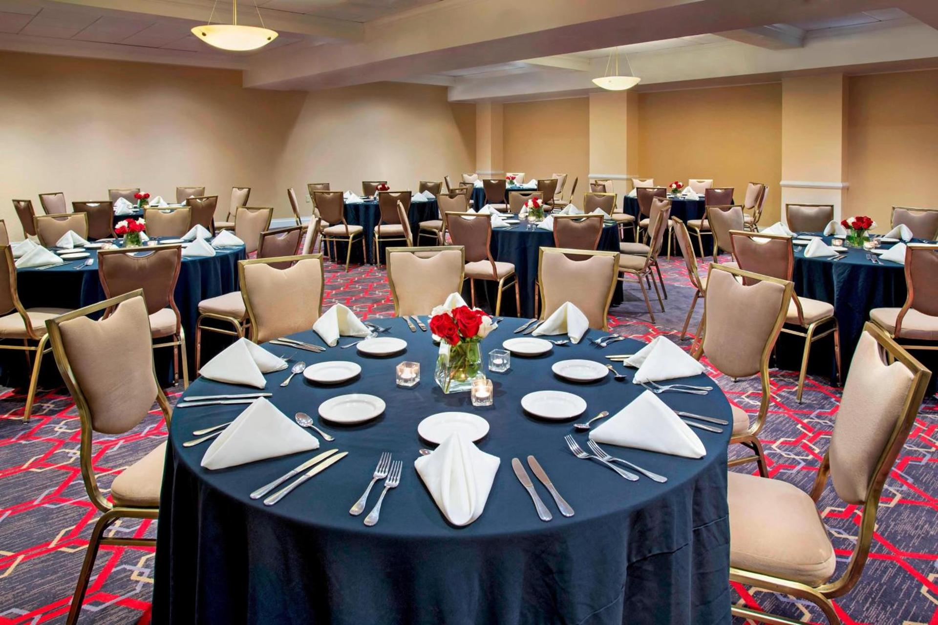 Best Western Premier Plainview-Long Island Hotel photo 20