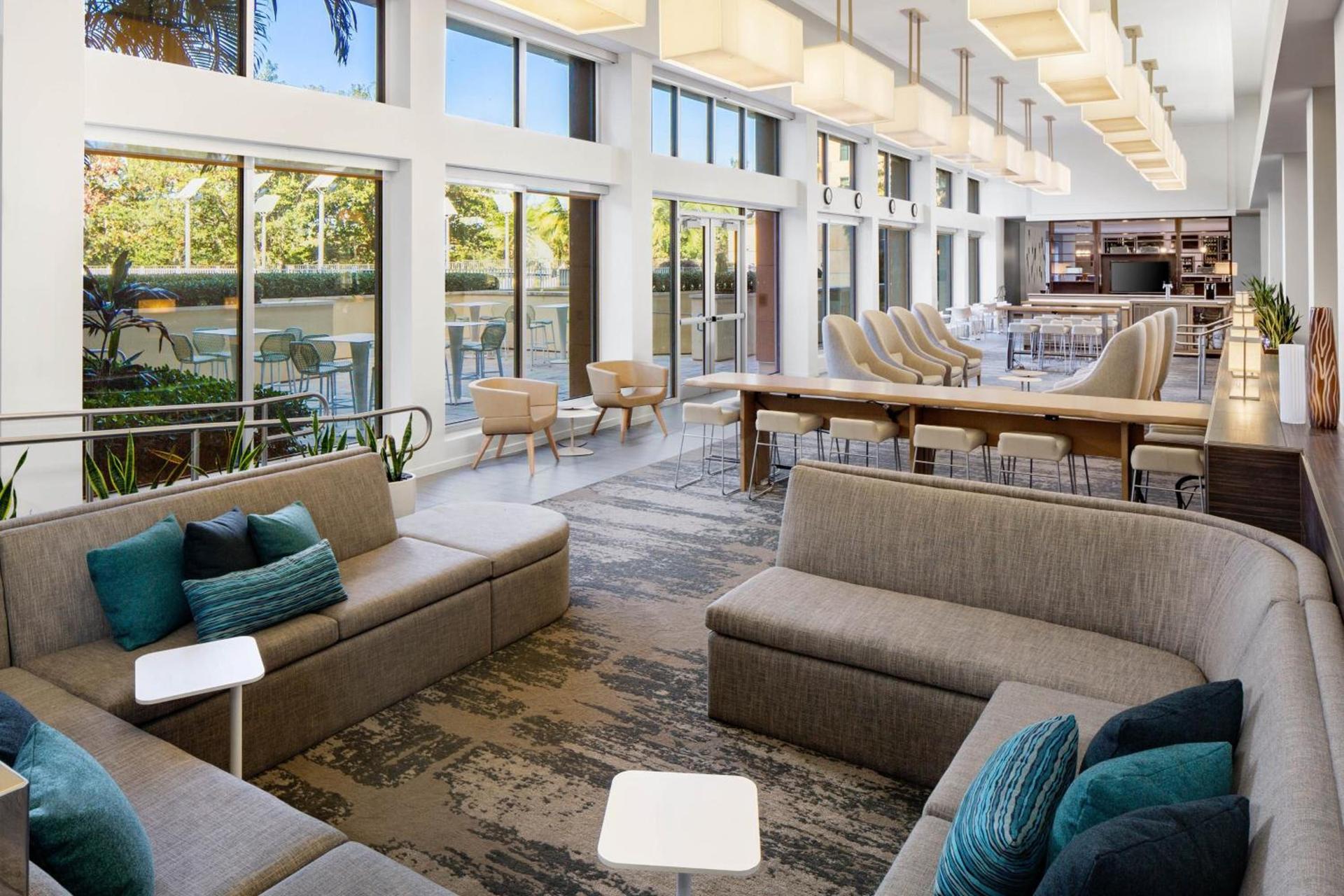 Element by Marriott Miami International Airport photo 2