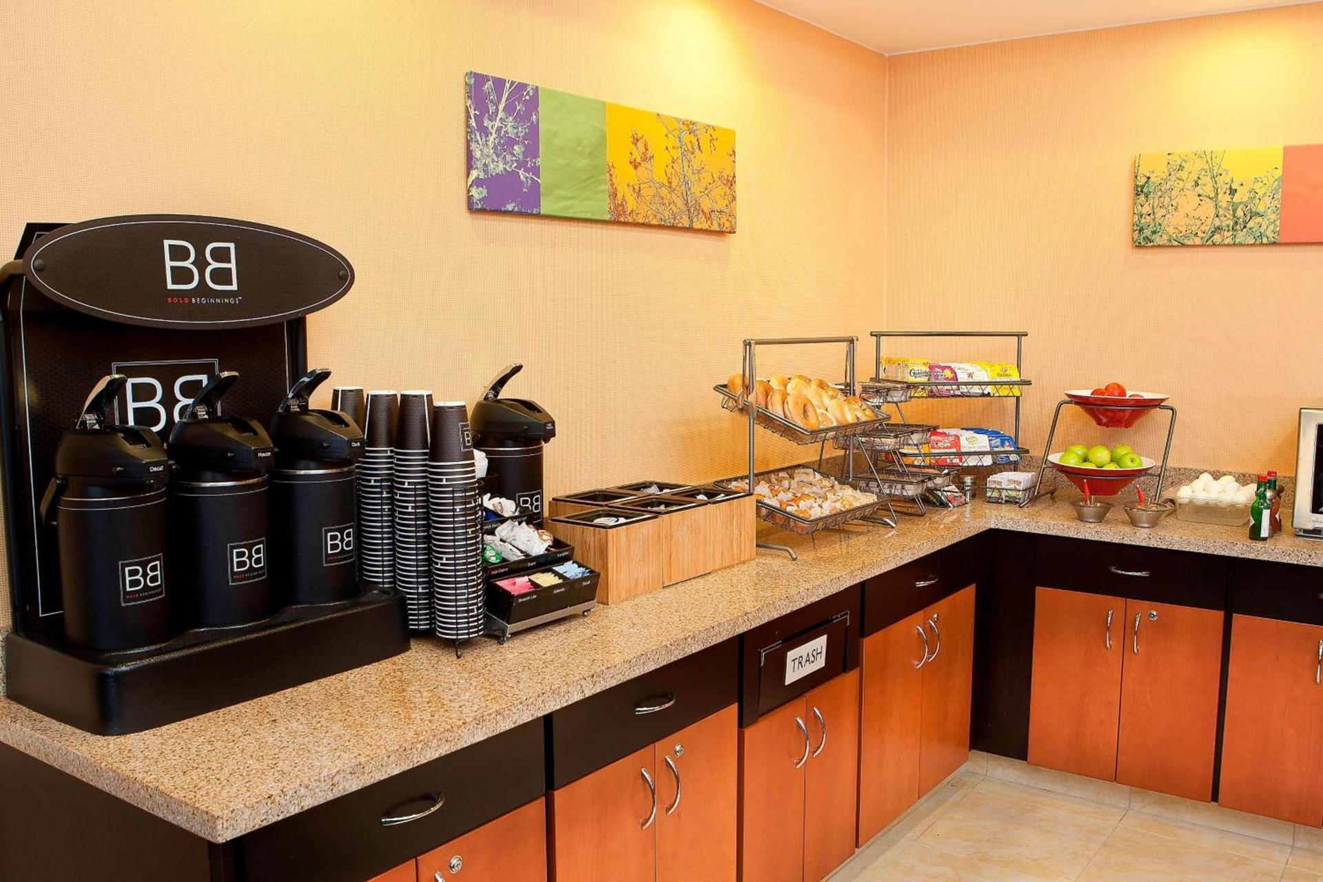 Fairfield Inn by Marriott Forsyth Decatur photo 8