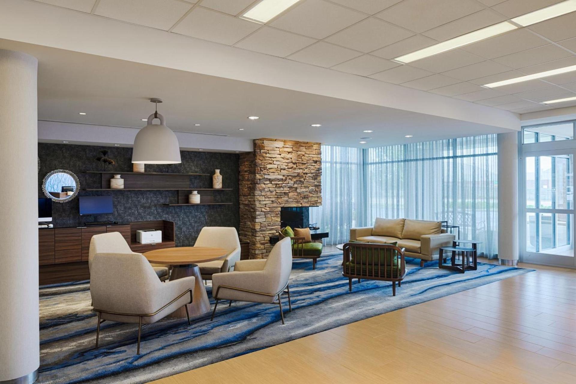 Fairfield Inn & Suites by Marriott Columbus Airport photo 6