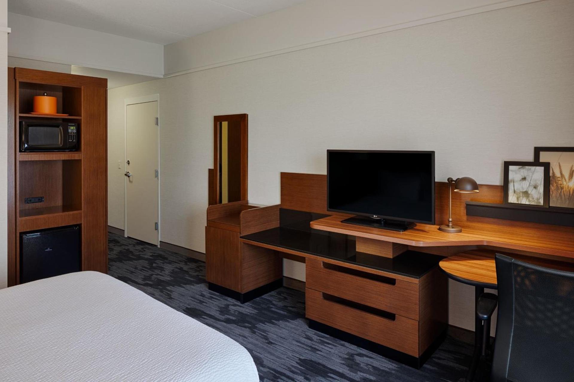 Fairfield Inn & Suites by Marriott Columbus Airport photo 9