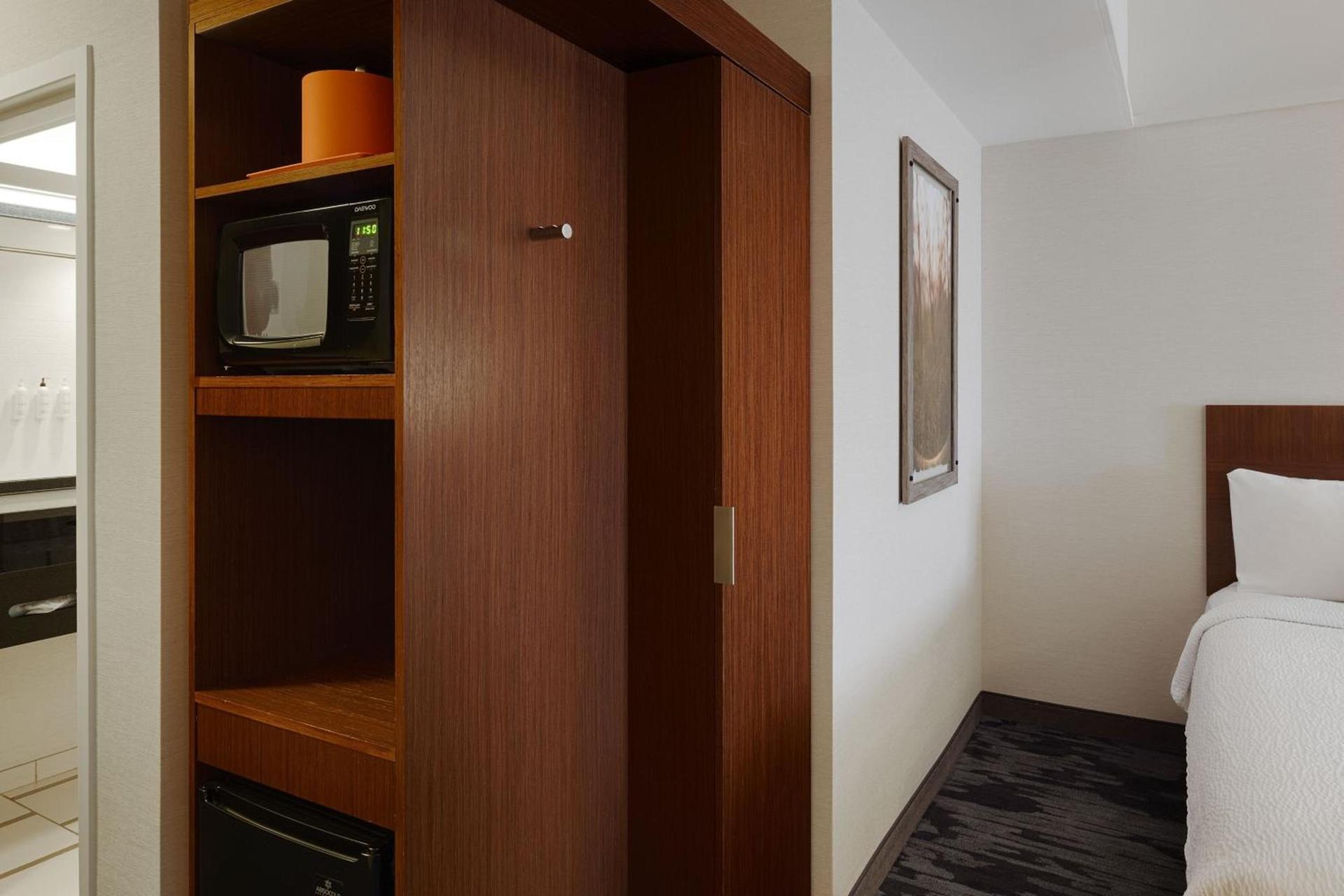 Fairfield Inn & Suites by Marriott Columbus Airport photo 12