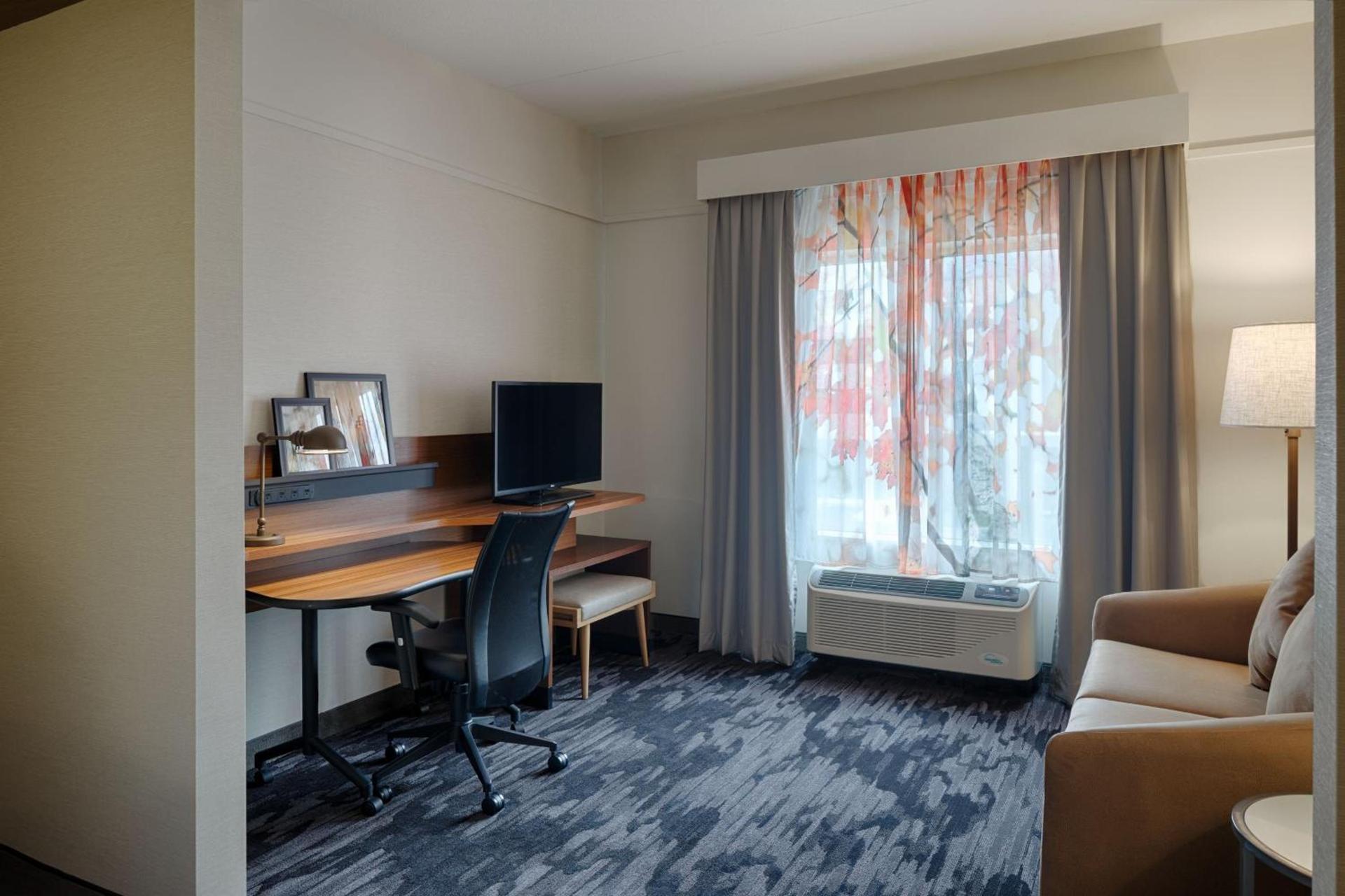 Fairfield Inn & Suites by Marriott Columbus Airport photo 23