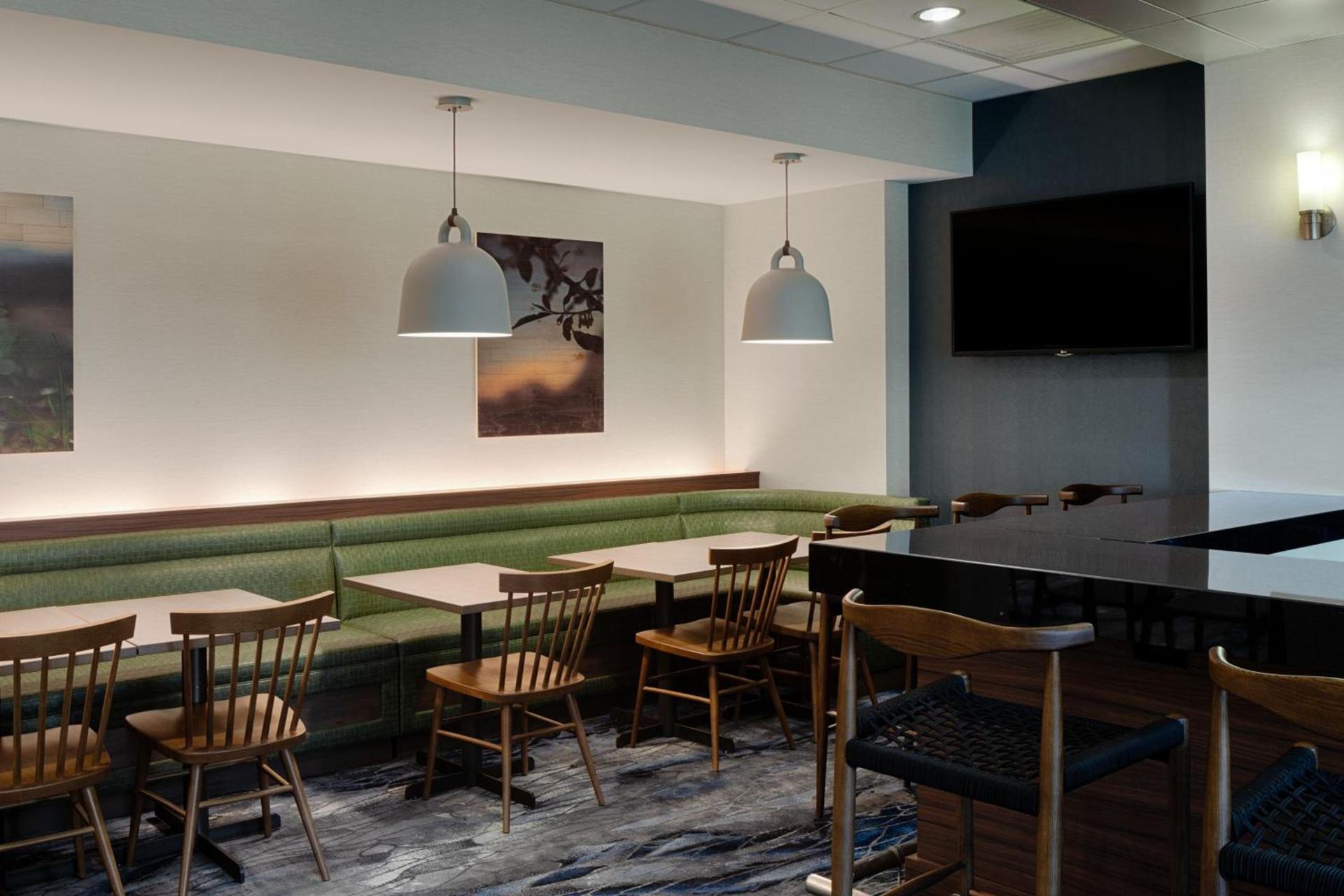 Fairfield Inn & Suites by Marriott Columbus Airport photo 30