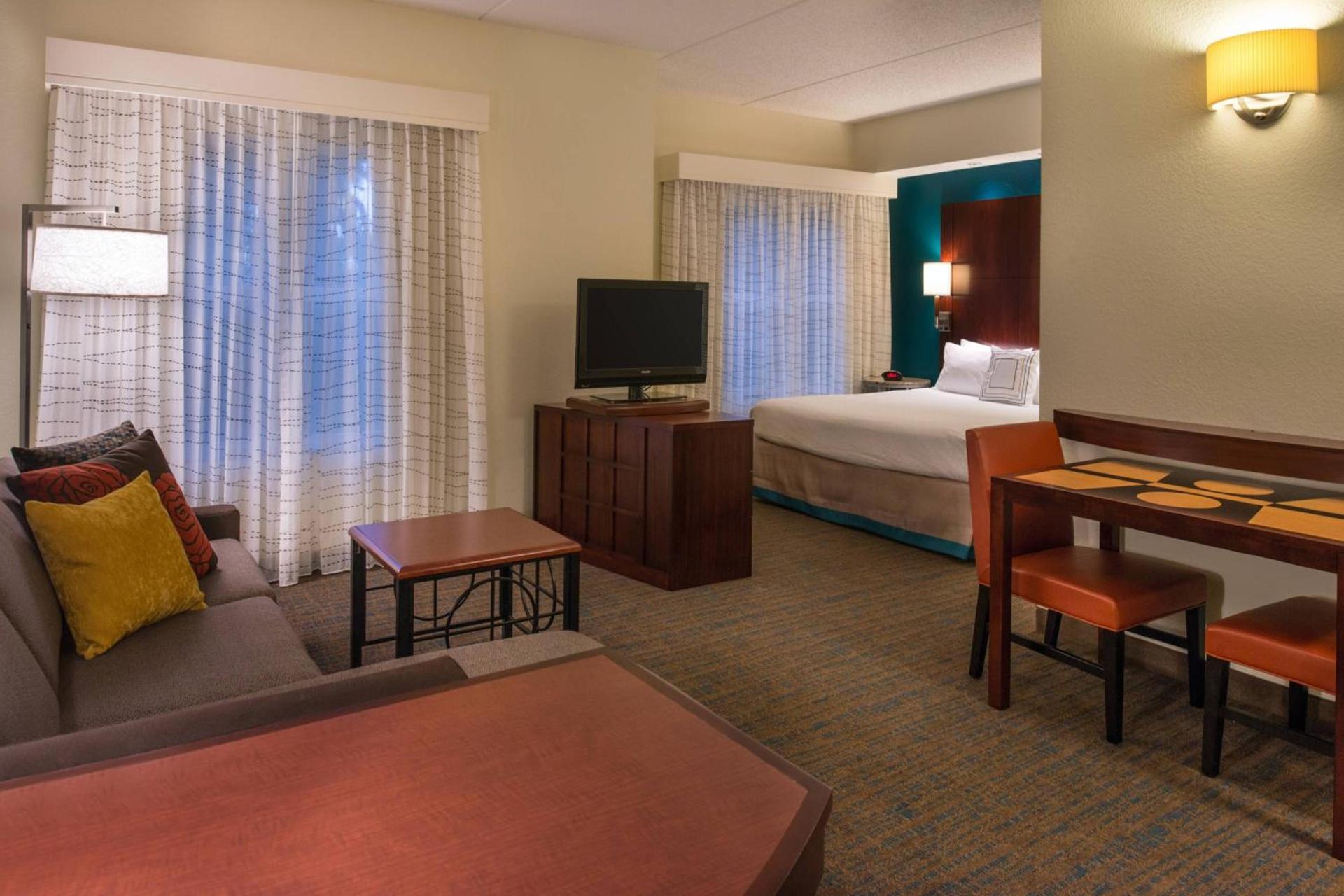 Residence Inn Gainesville I-75 photo 11