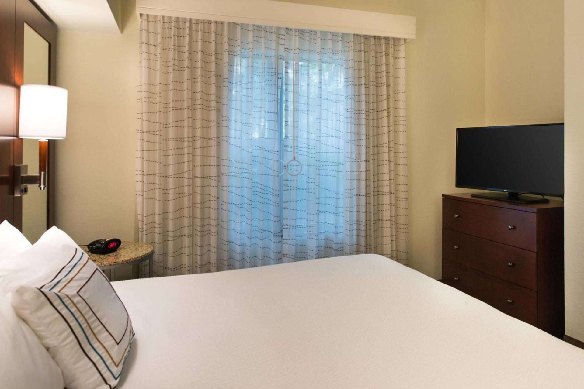 Residence Inn Gainesville I-75 photo 13