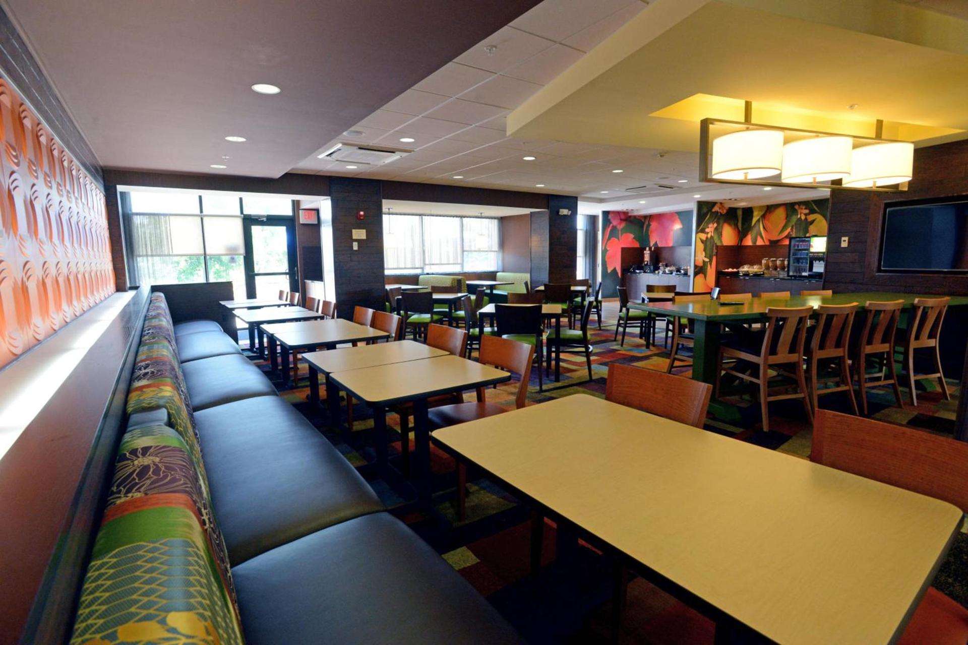 Fairfield Inn & Suites by Marriott Bowling Green photo 17