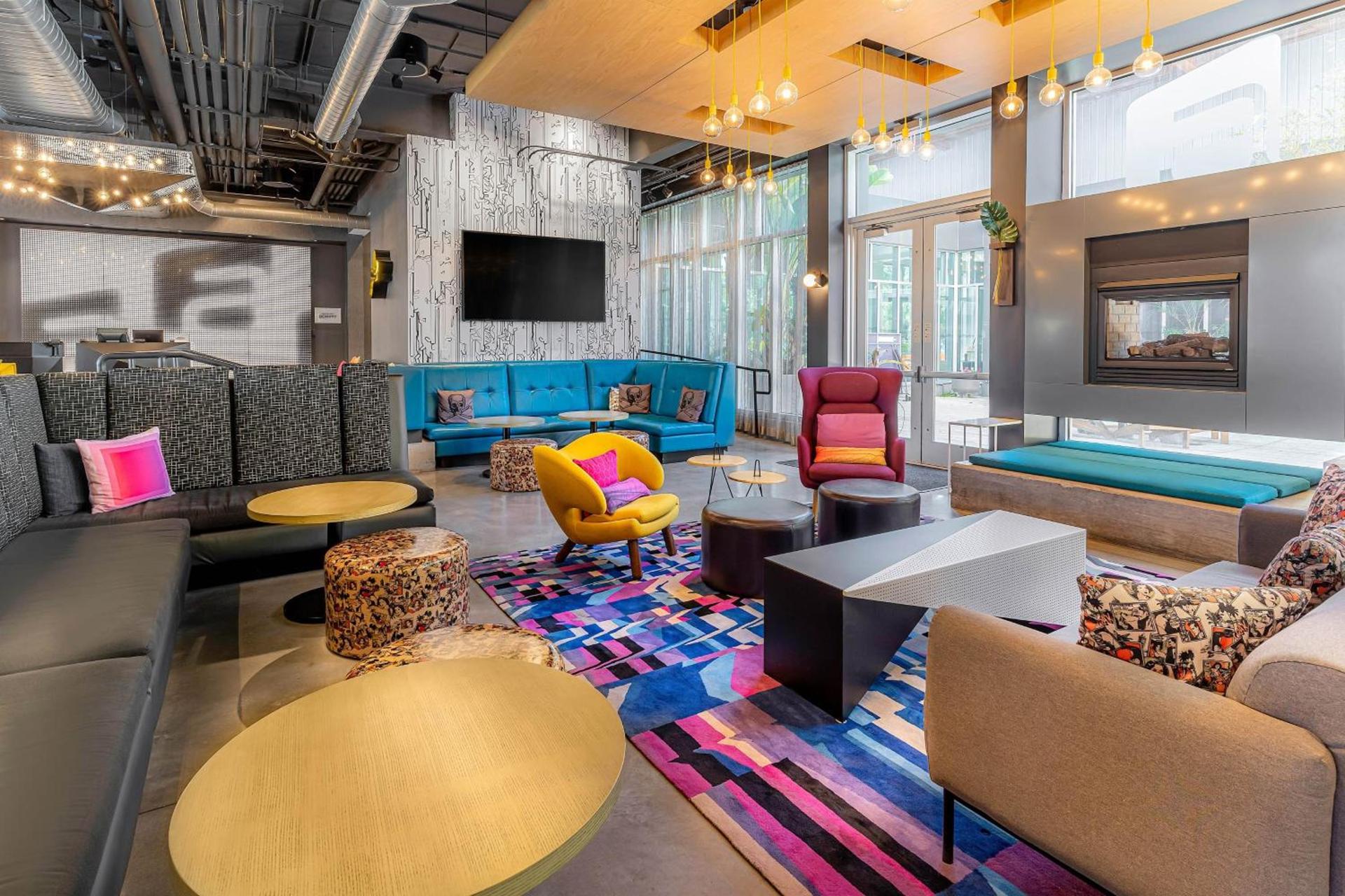 Aloft by Marriott Jacksonville Tapestry Park photo 3
